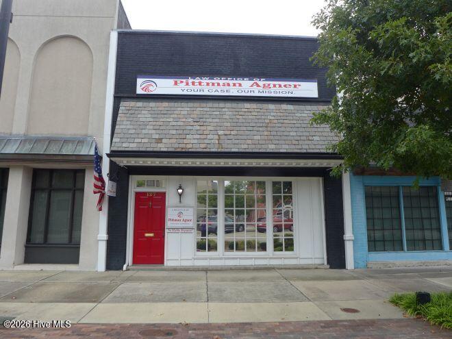 127 S Queen Street — photo