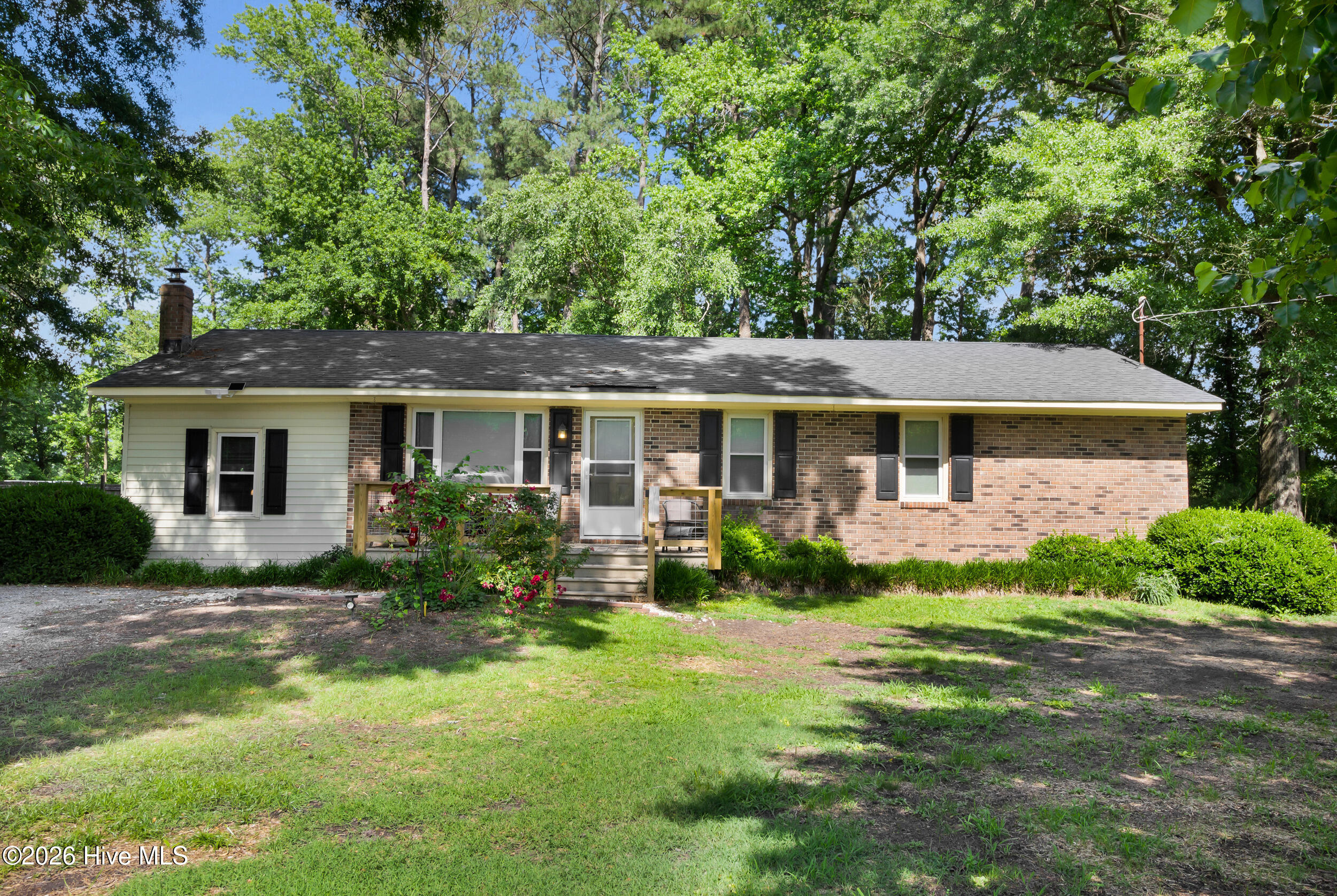 4007 Dennis Mclawhorn Road — photo