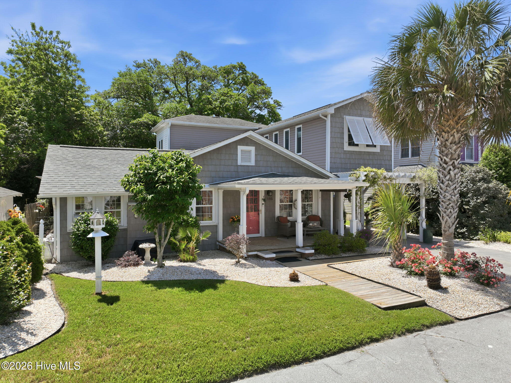 105 S Webb Street — photo