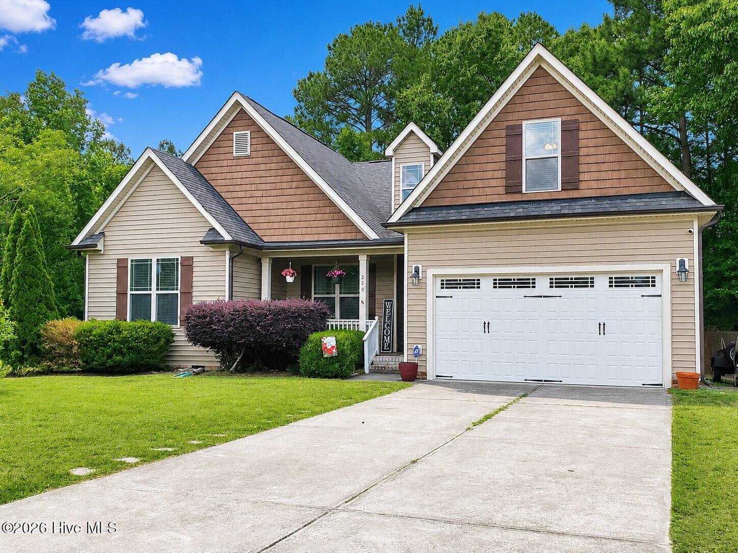 220 Water Oak Way — photo