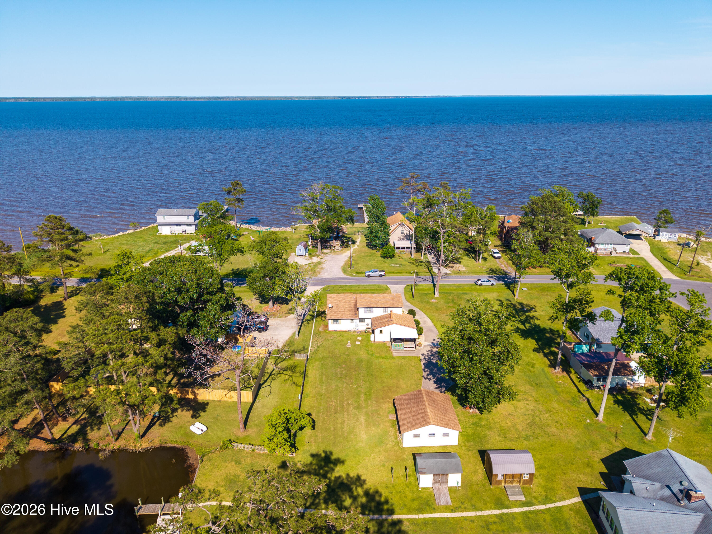 405 Driftwood Drive — photo