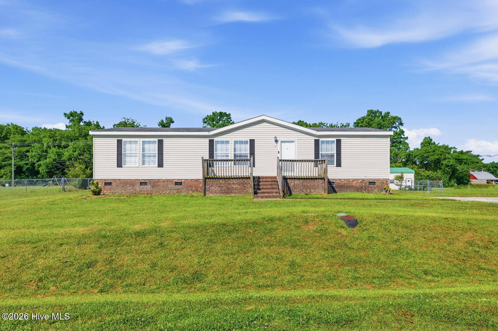203 Buffy Court — photo