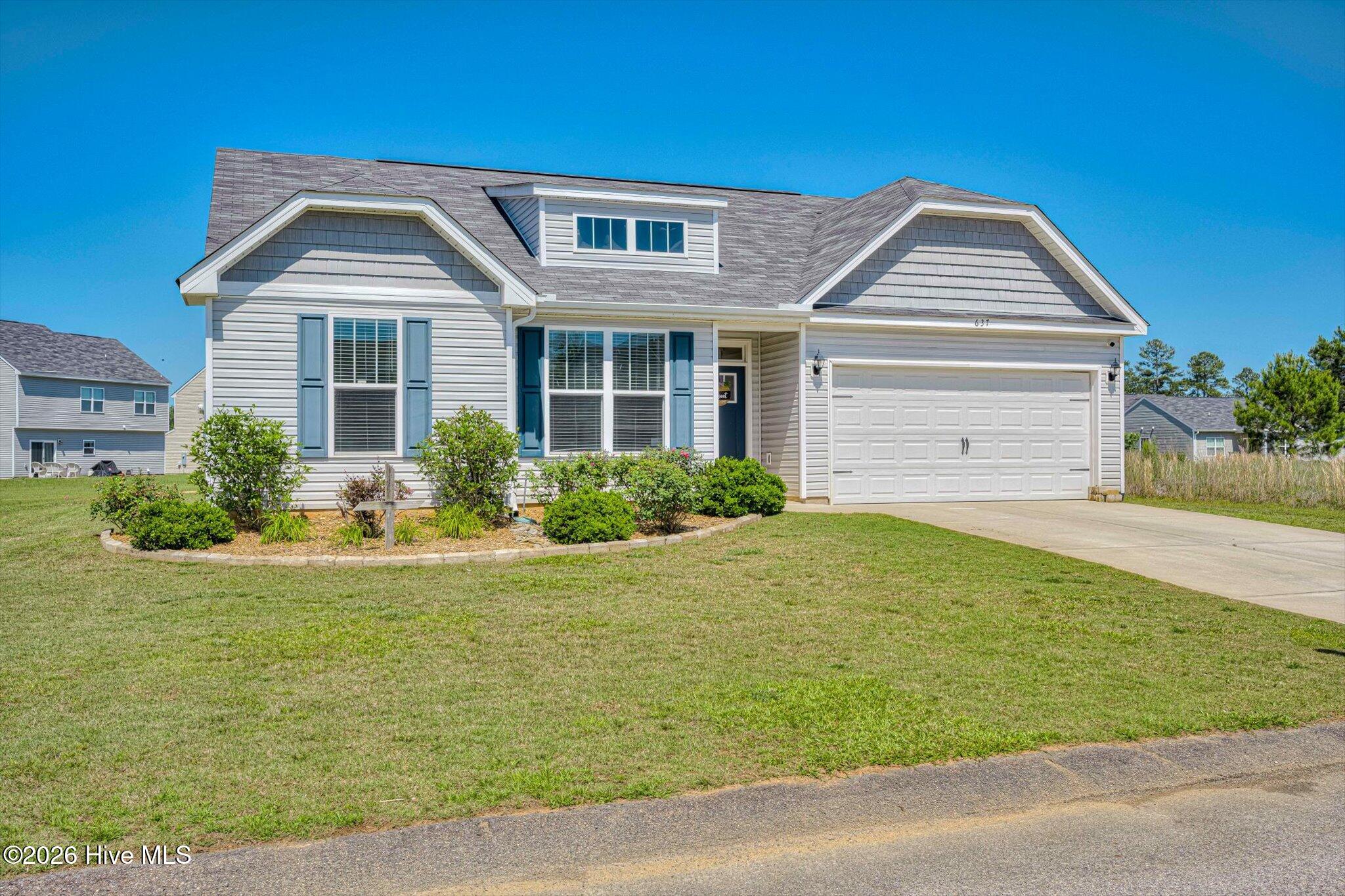 637 Brewer Drive — photo