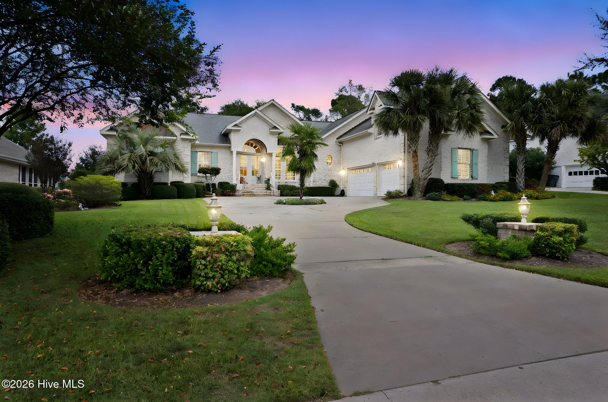 533 Rivage Promenade — photo