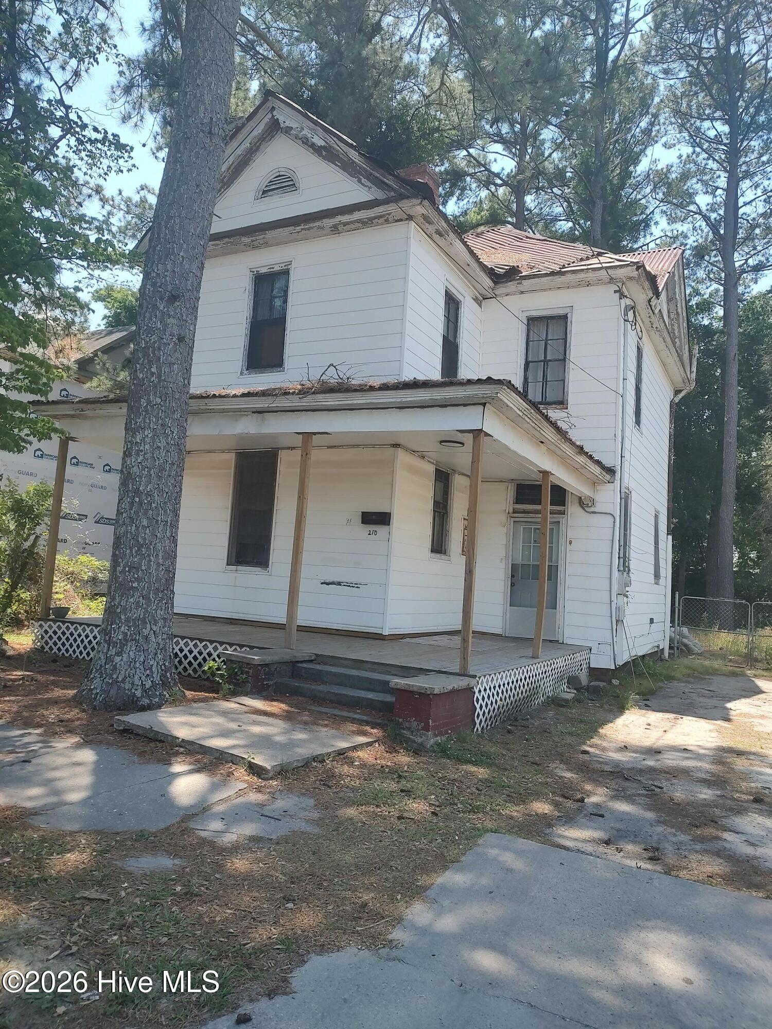 210 E Vine Street — photo