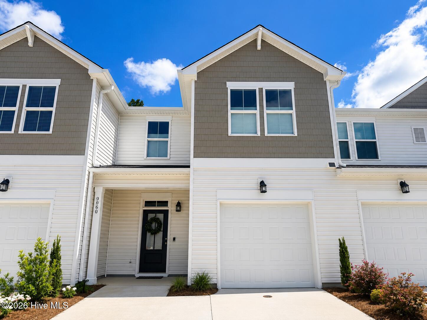 9060 Laurel Bay Lane — photo