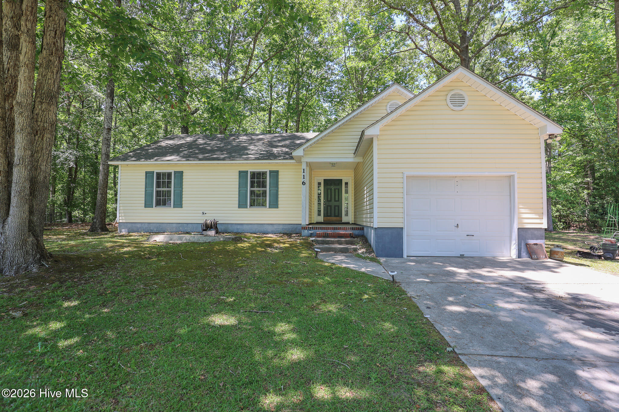 116 Live Oak Drive — photo