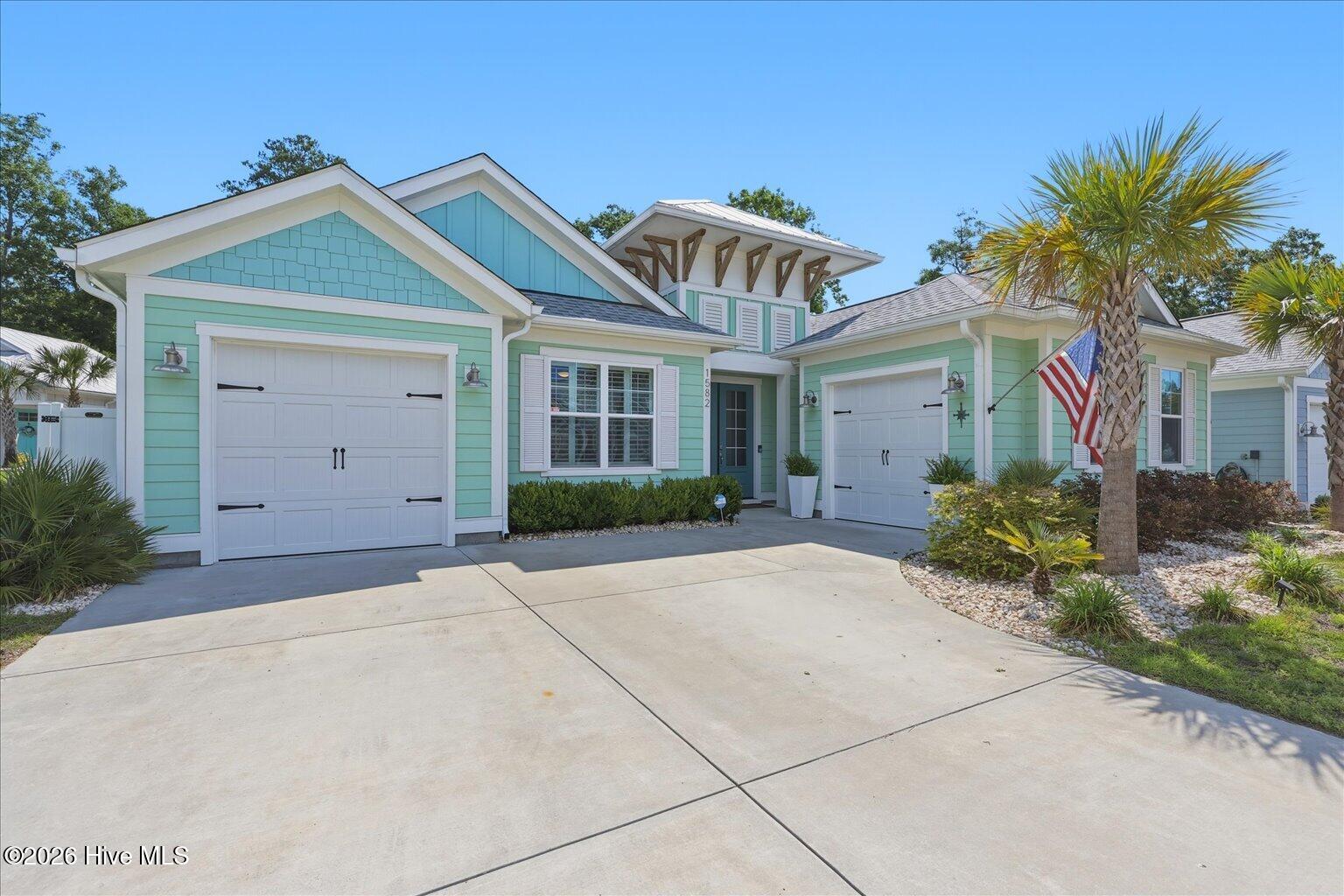 1582 Harbour Place Drive — photo