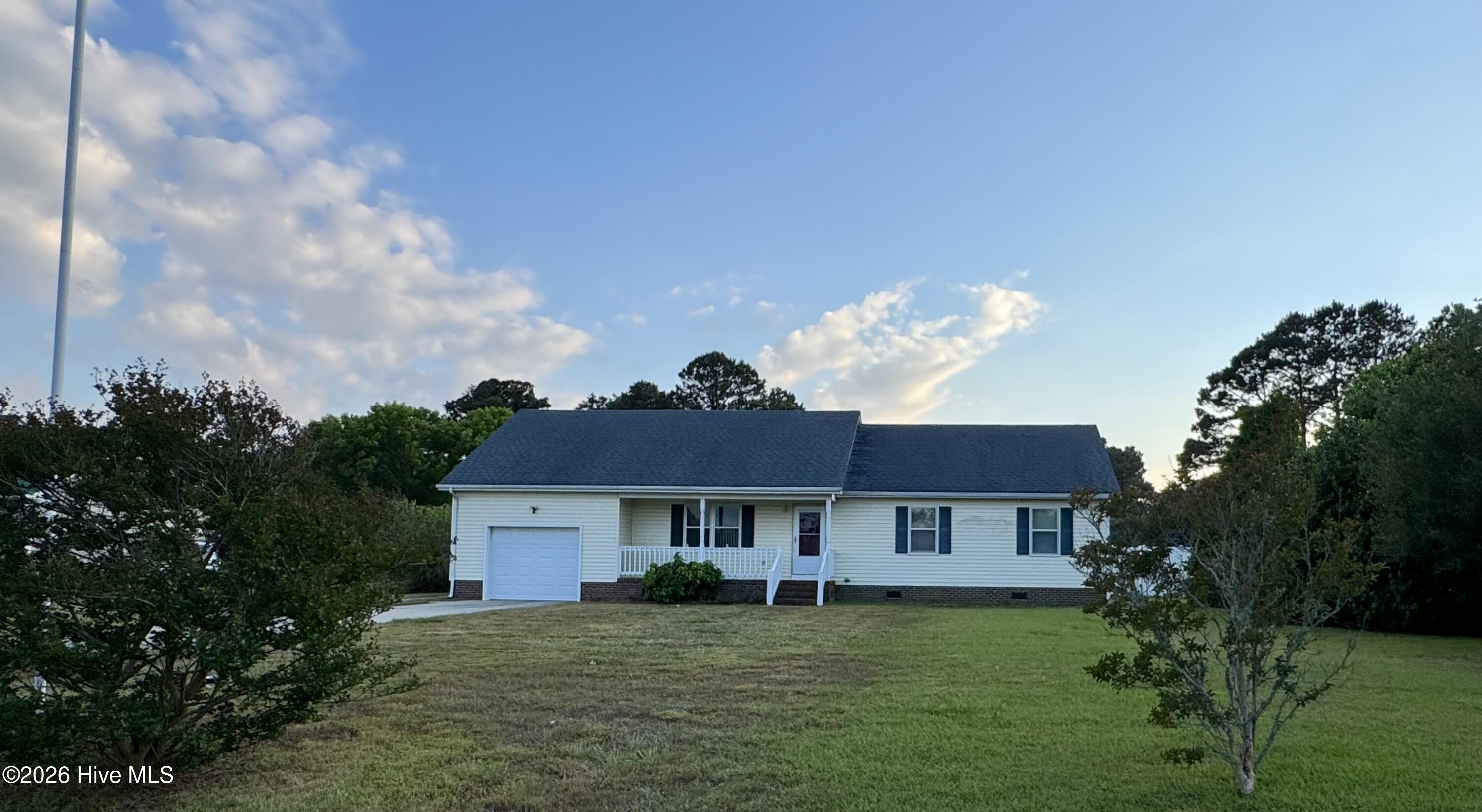 105 Sundown Court — photo