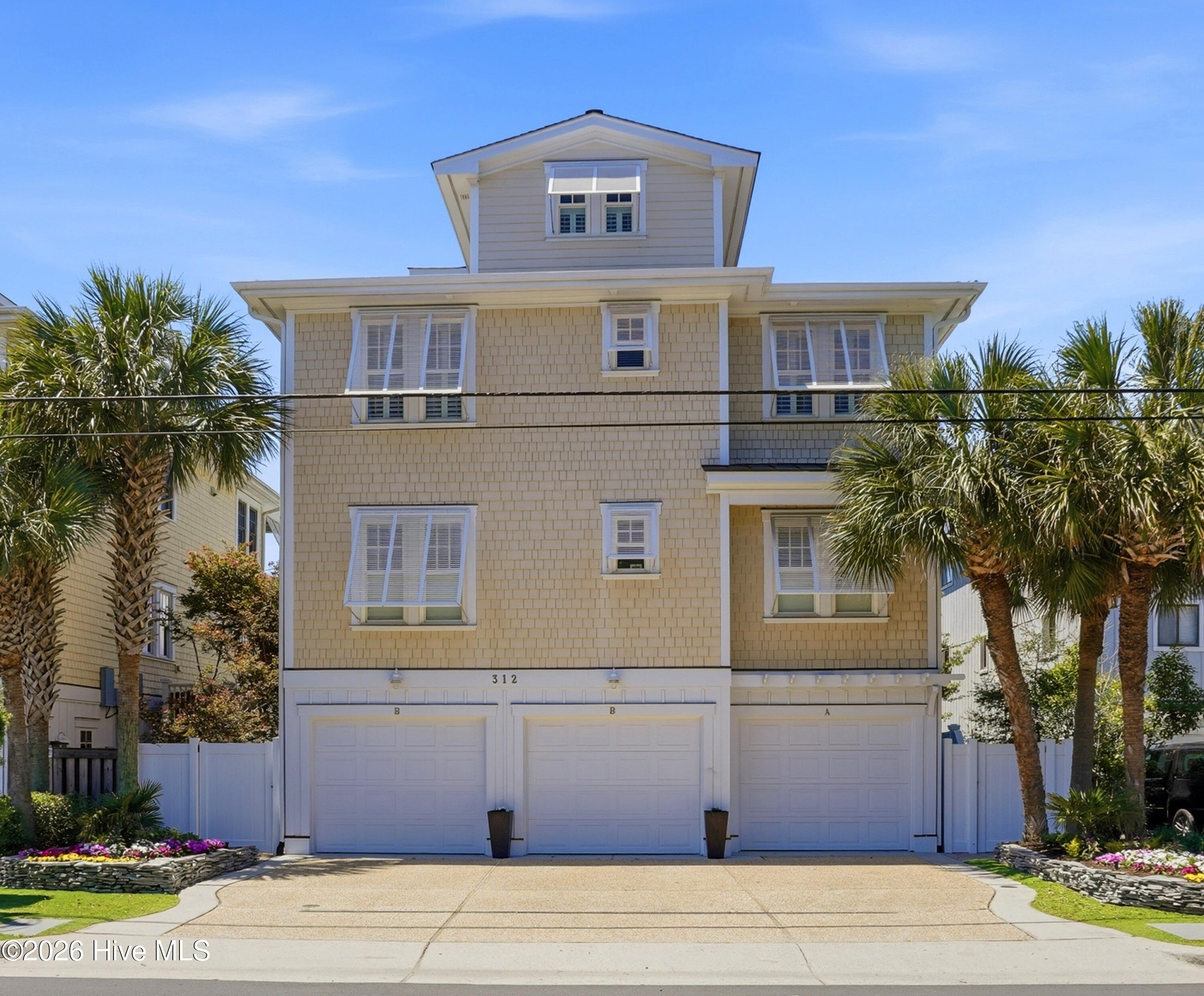312 Causeway Drive Unit a — photo