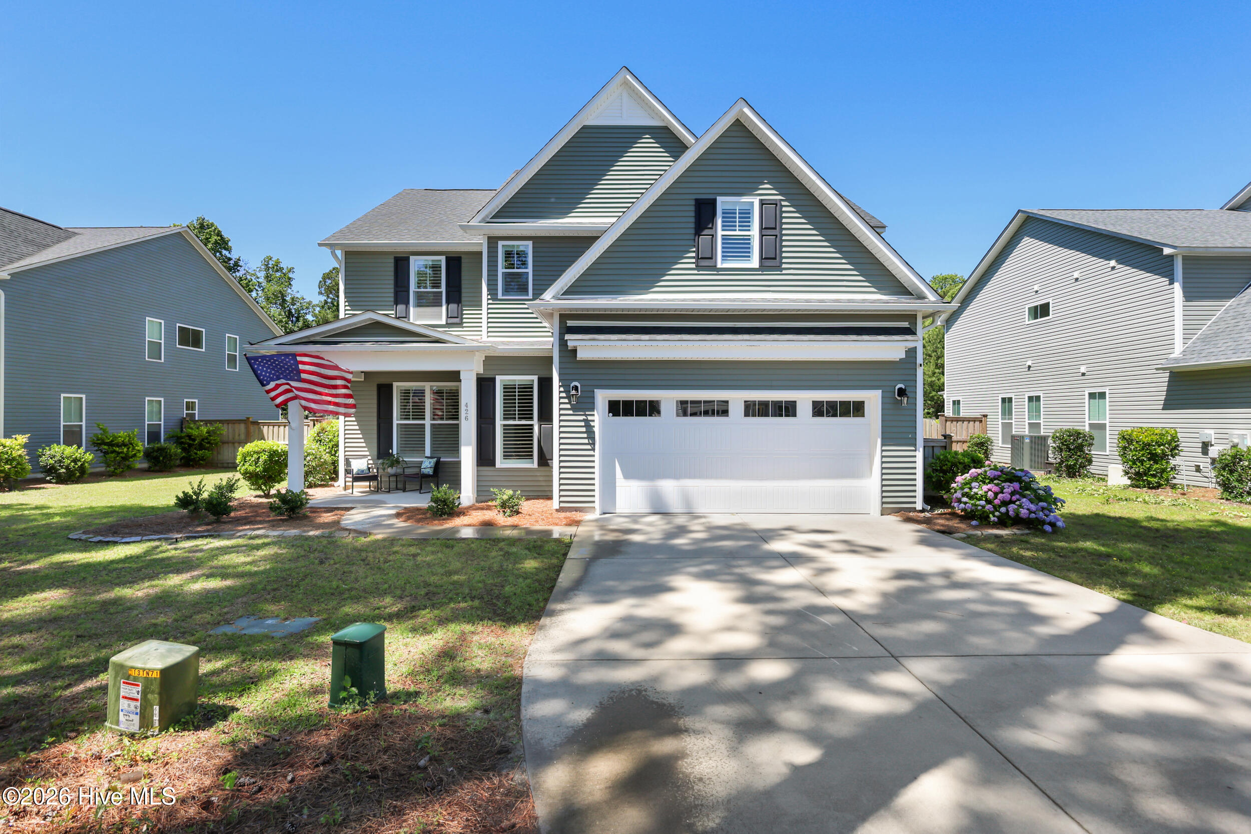 426 Grandview Drive — photo