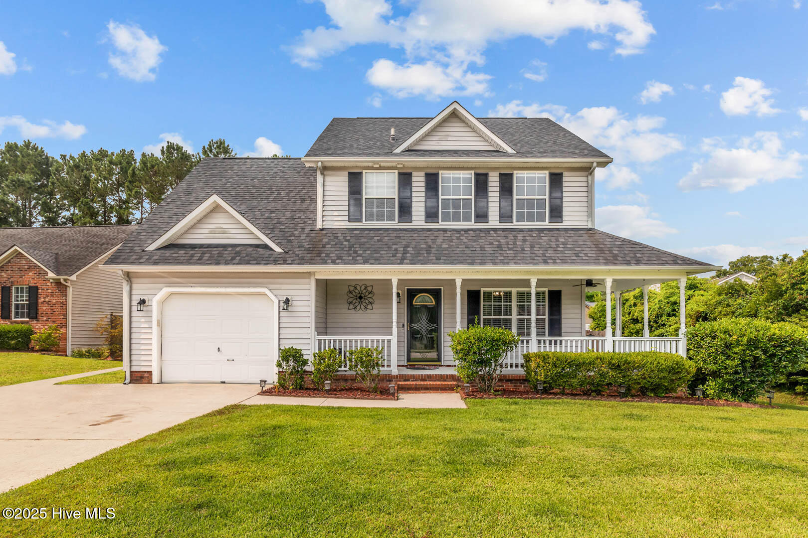 902 Huff Drive — photo
