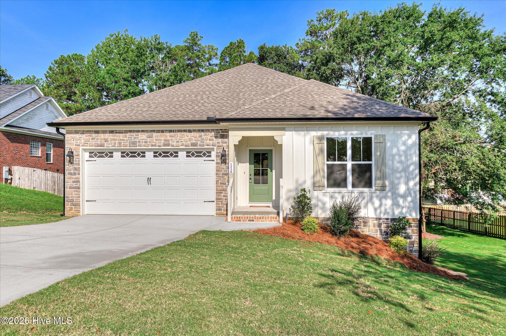 114 Bobbye Drive — photo