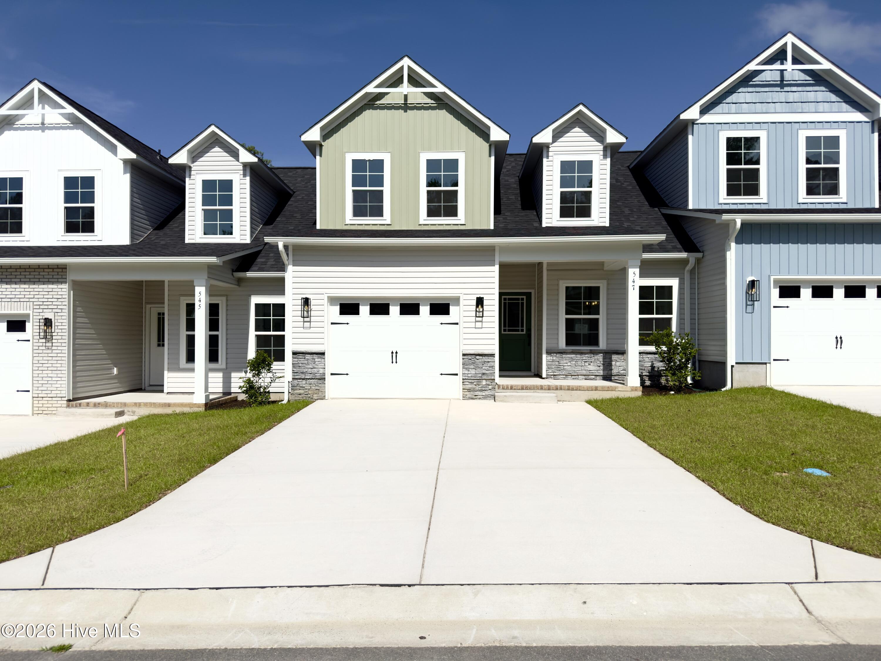 547 Timbercrest Circle SE — photo