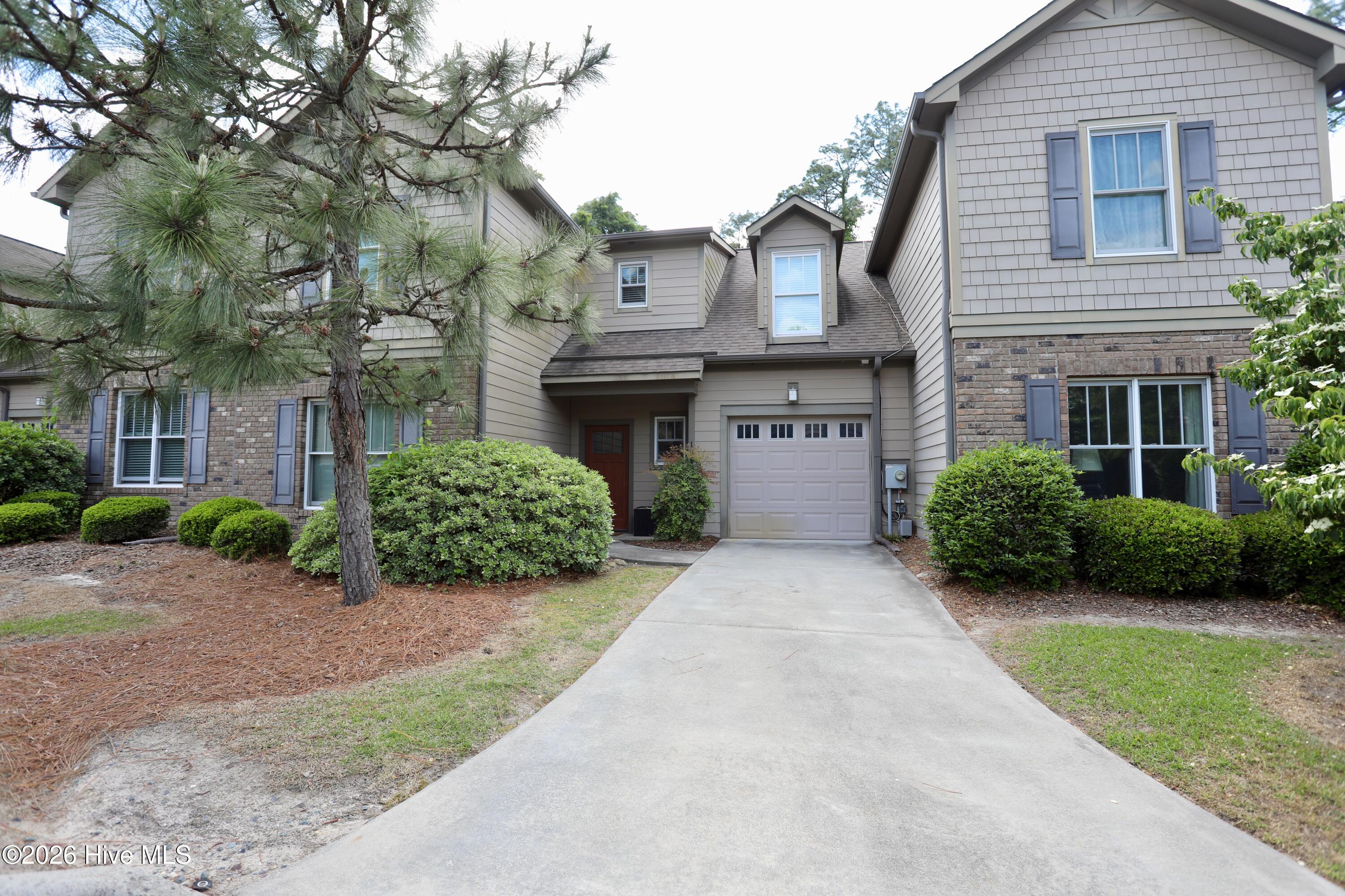 195 Pinebranch Court — photo