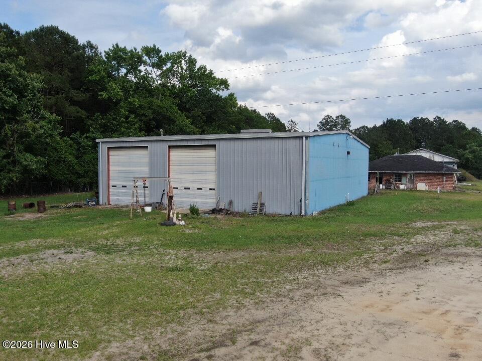 1434 Nc 53 Highway W — photo