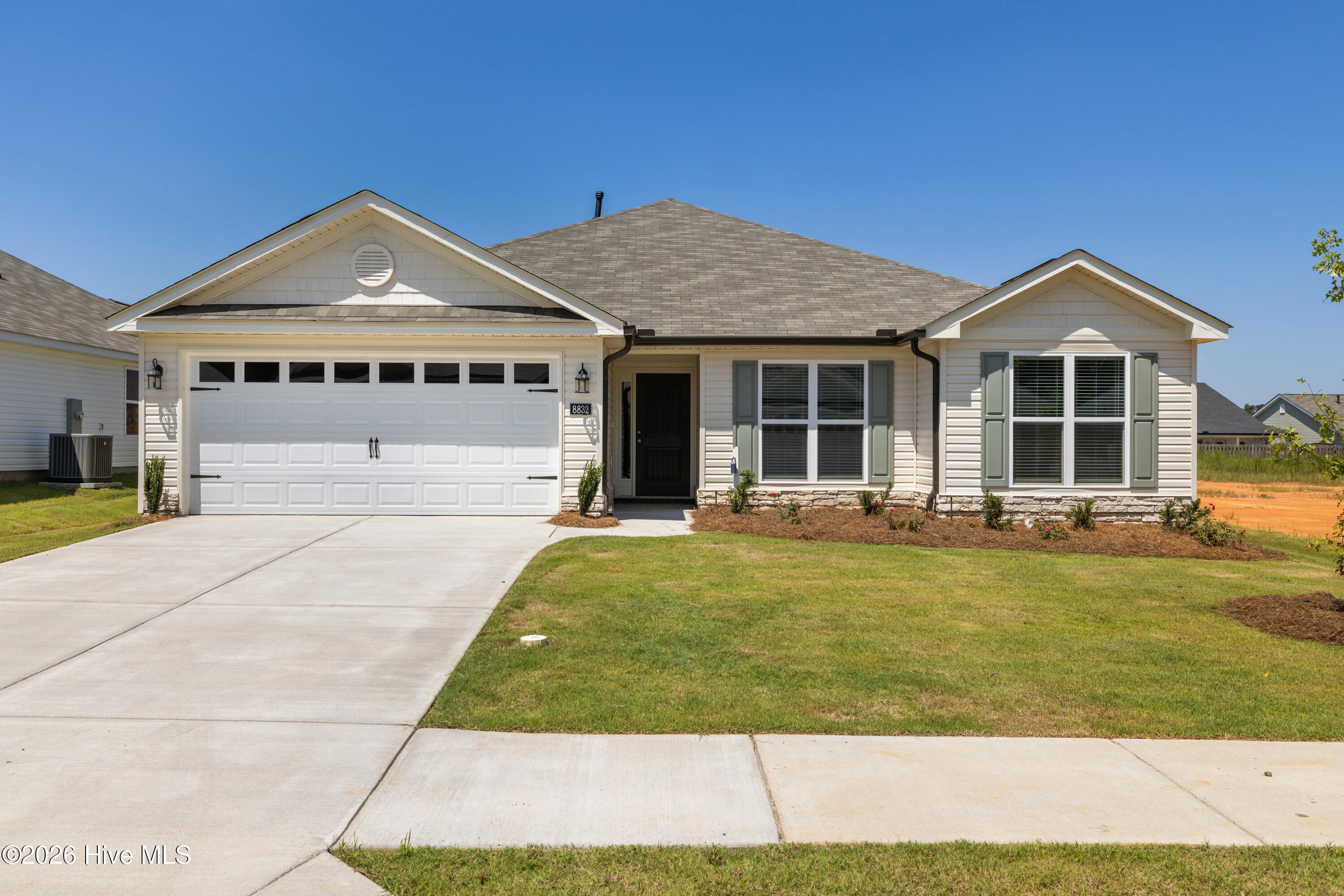 8832 Snelling Drive — photo