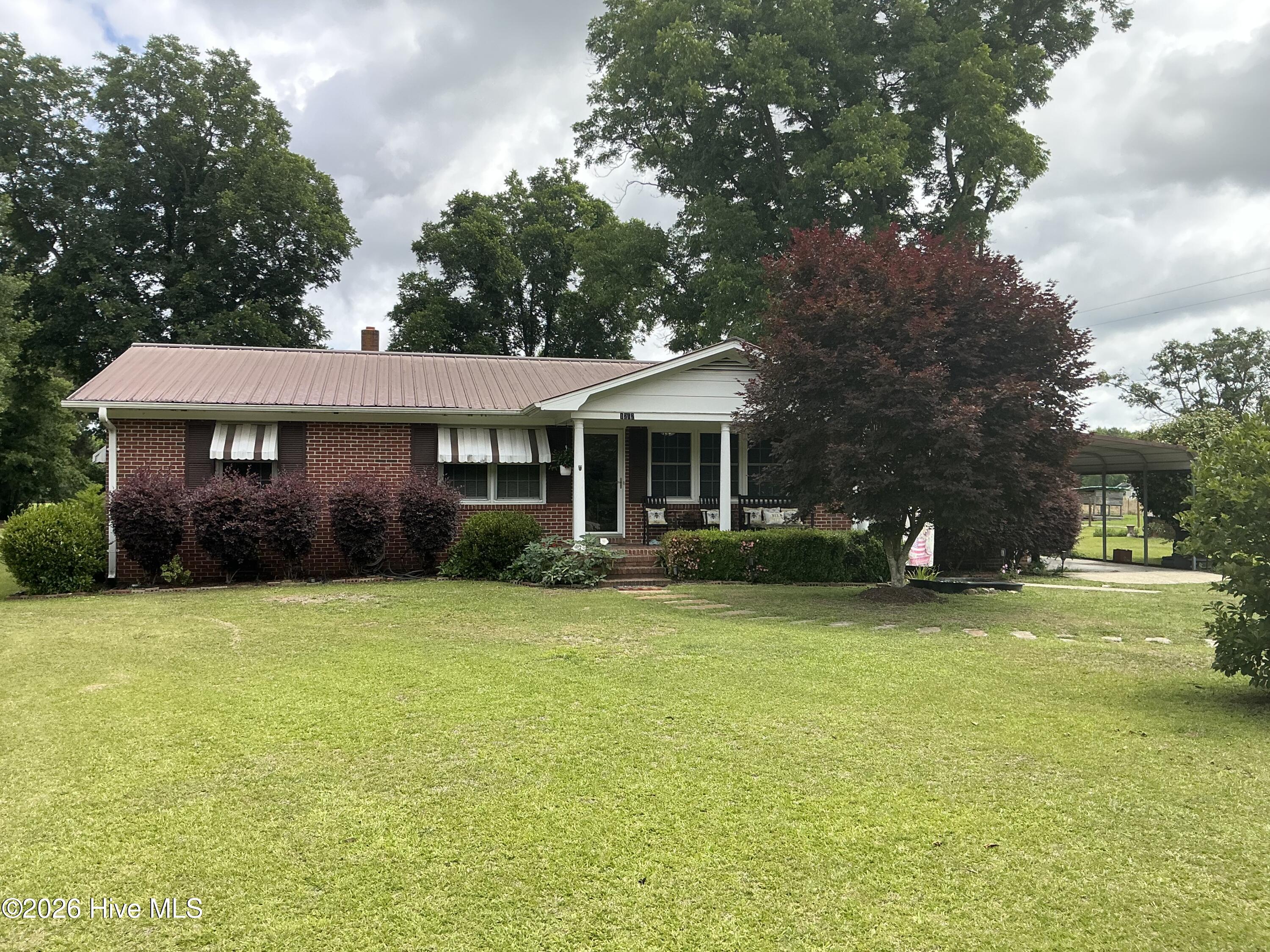 1262 Richardson Road — photo