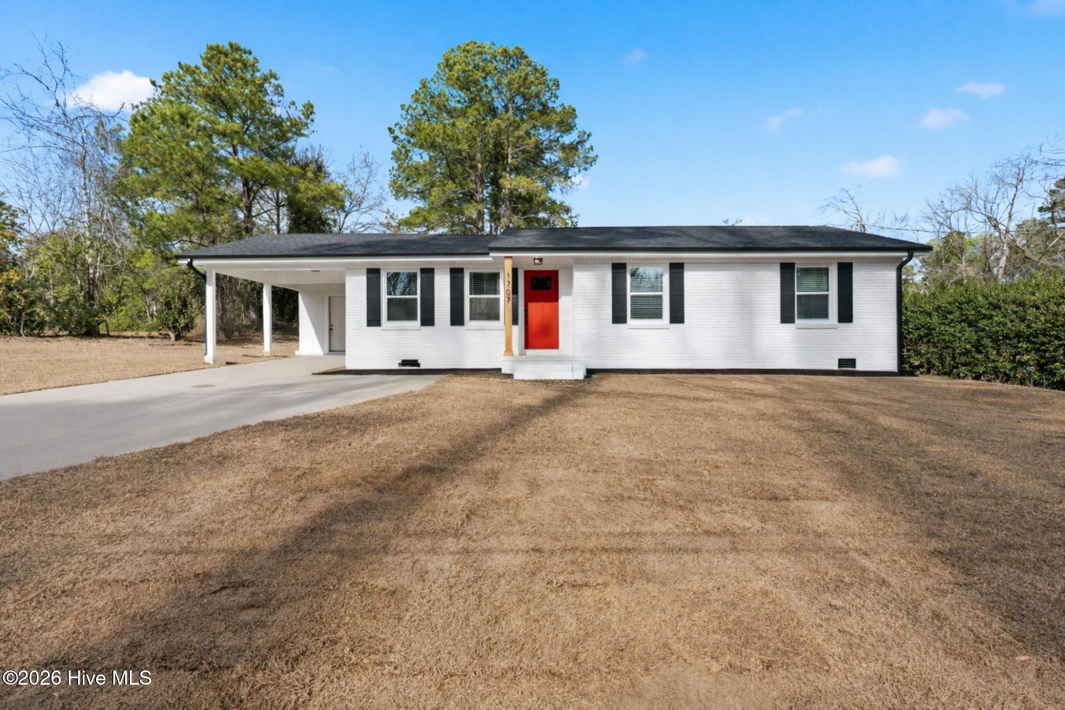 1707 Pine Street — photo