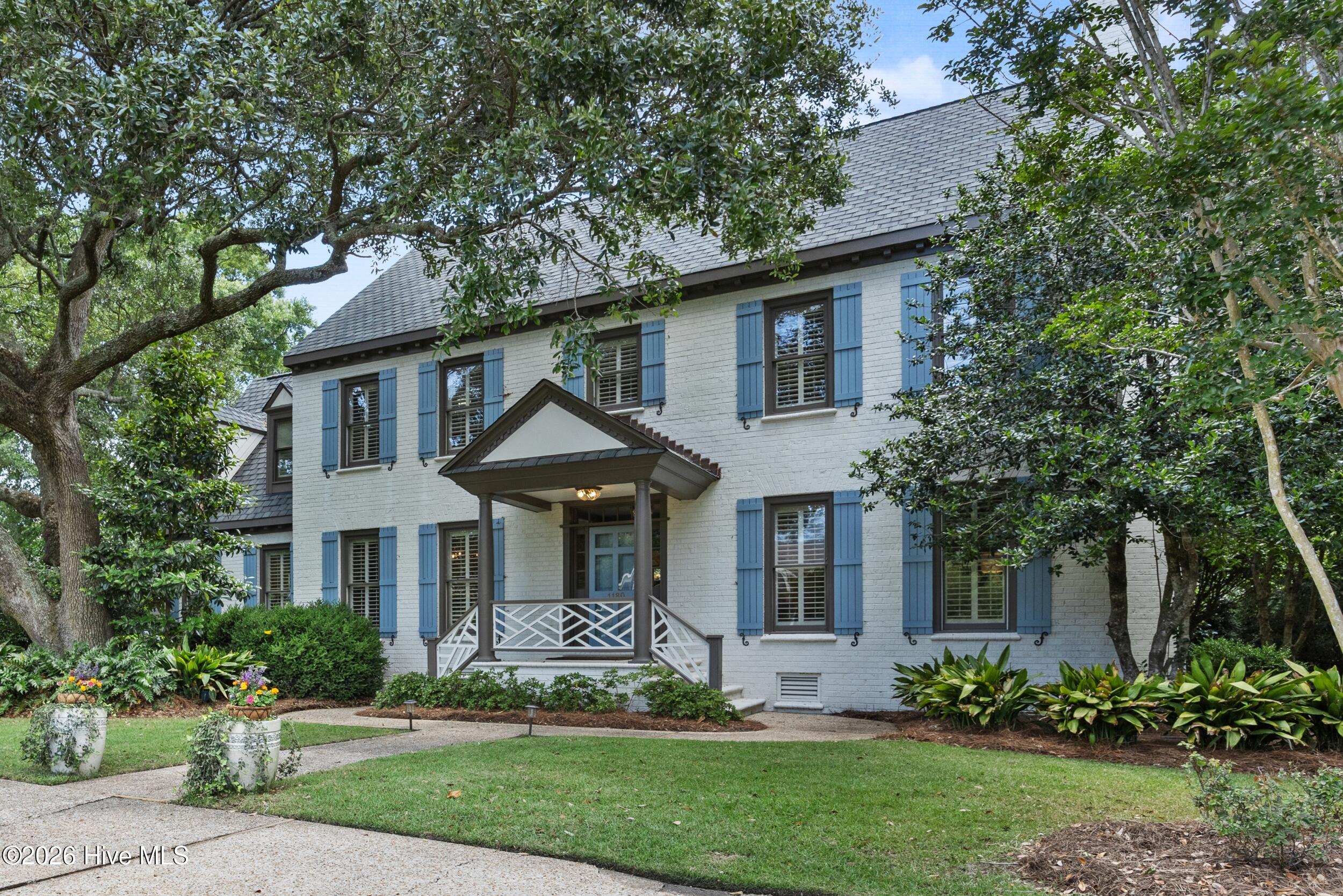 1180 Arboretum Drive — photo
