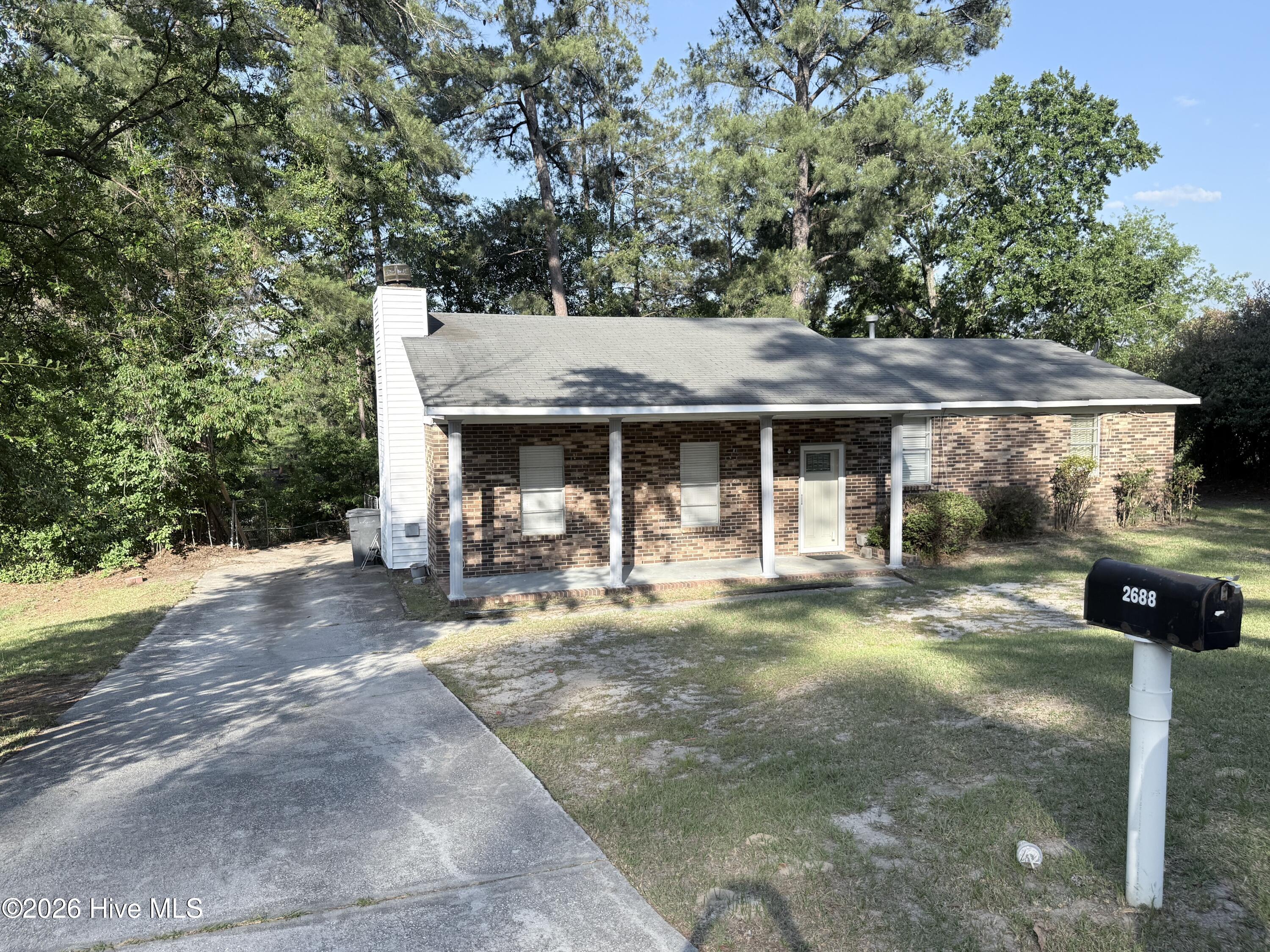 2688 Barclay Street — photo