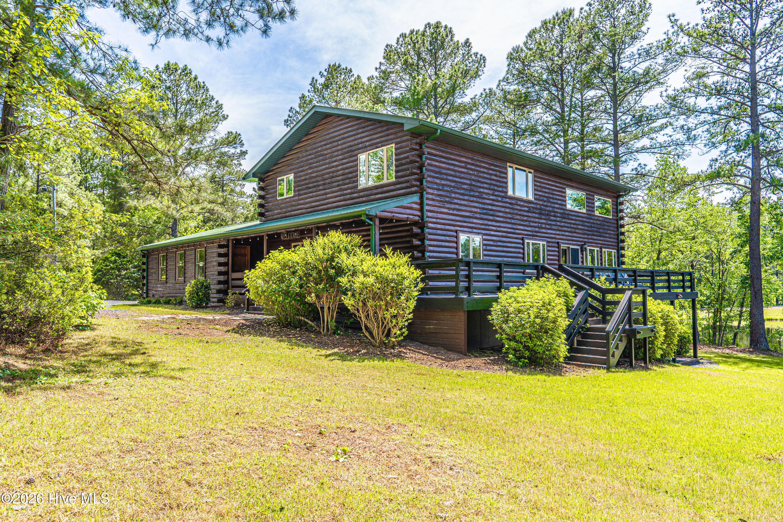 105 Lakewood Drive — photo