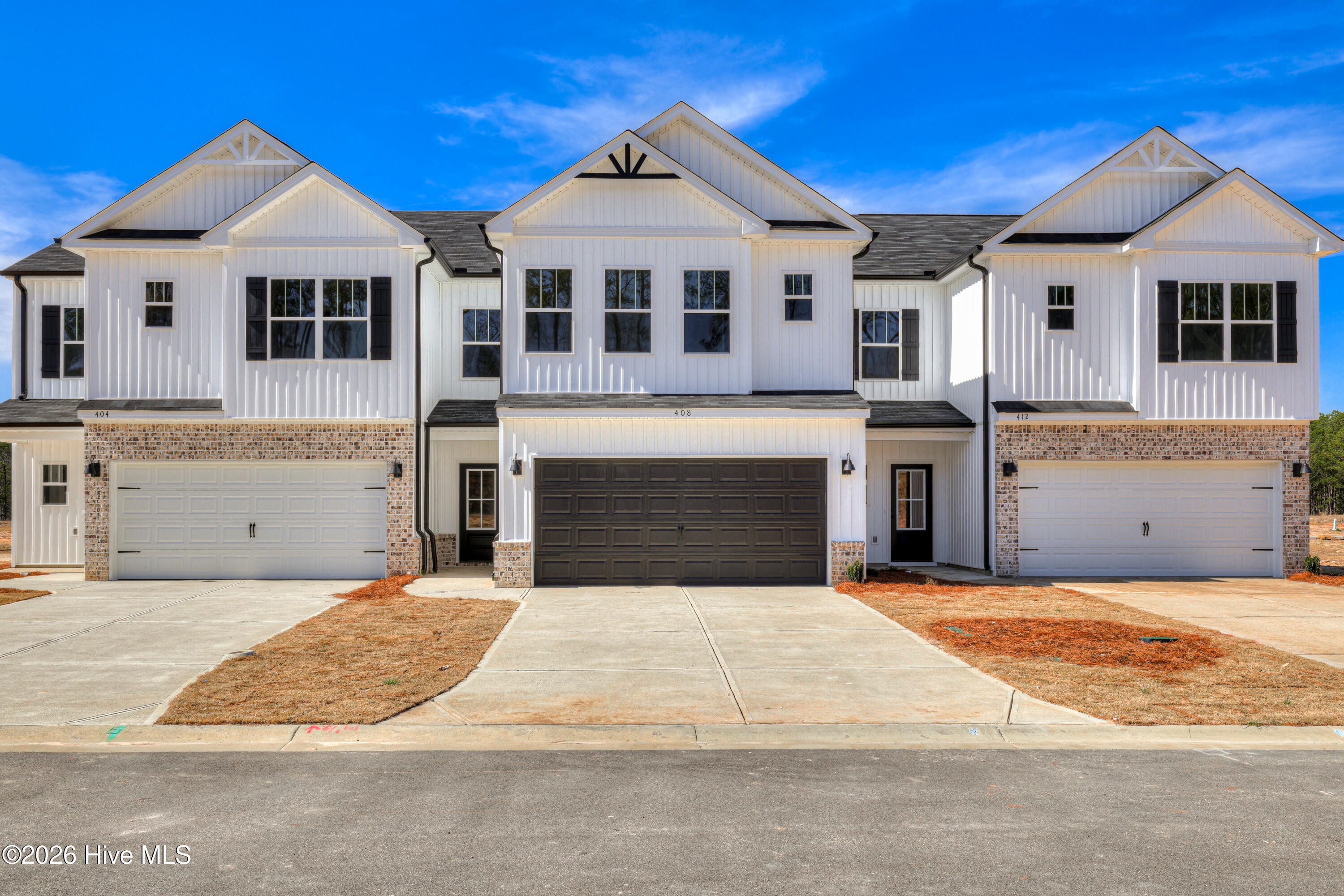395 Bay Meadows Drive — photo