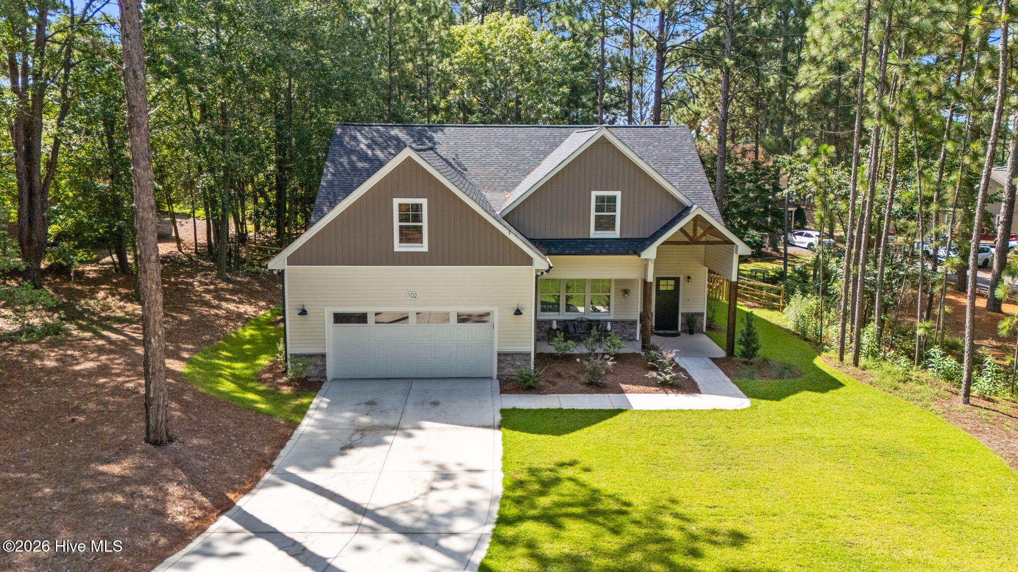 102 Dartmoor Lane — photo
