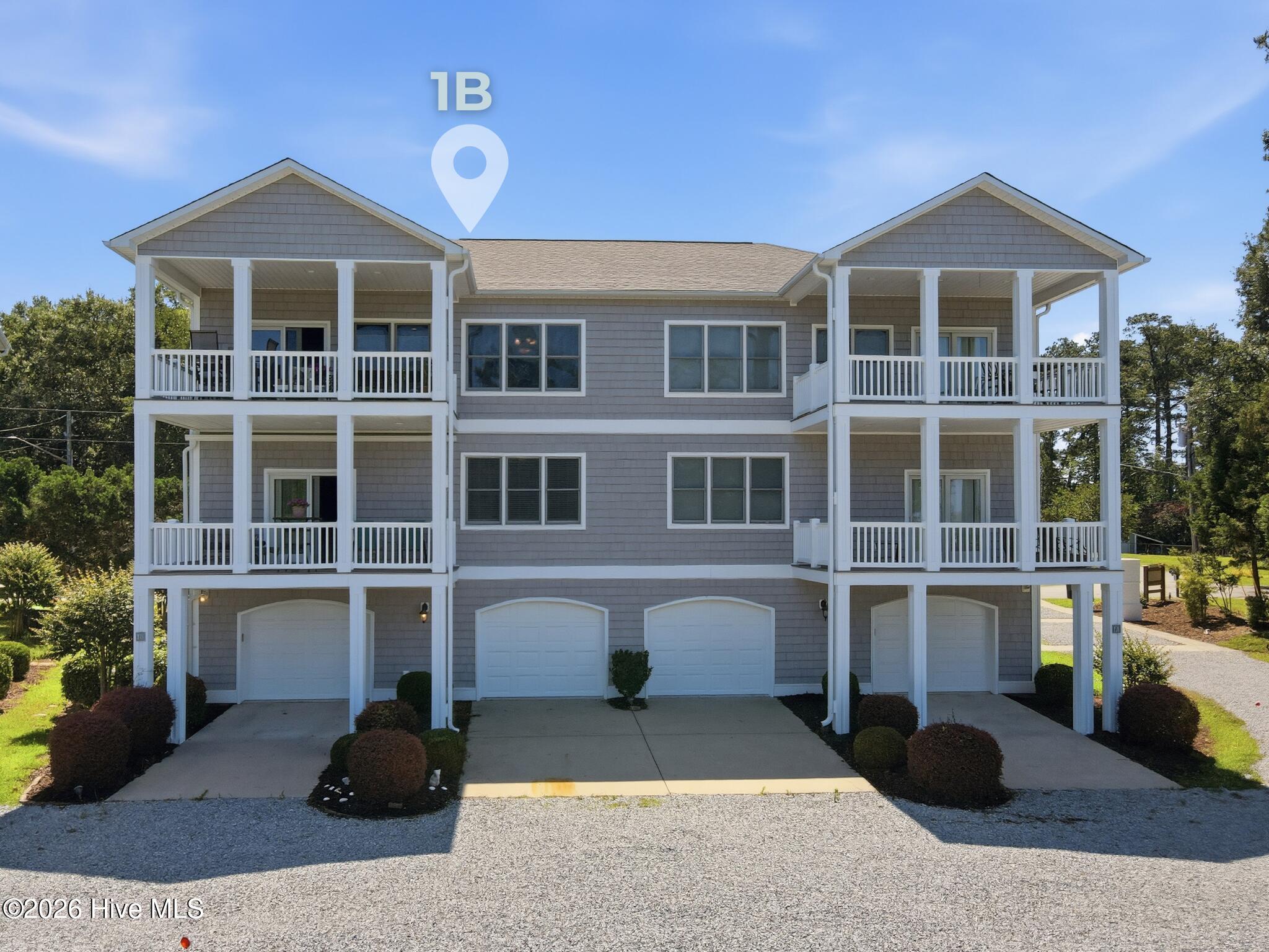 1129 Bennett Road Unit 1B — photo