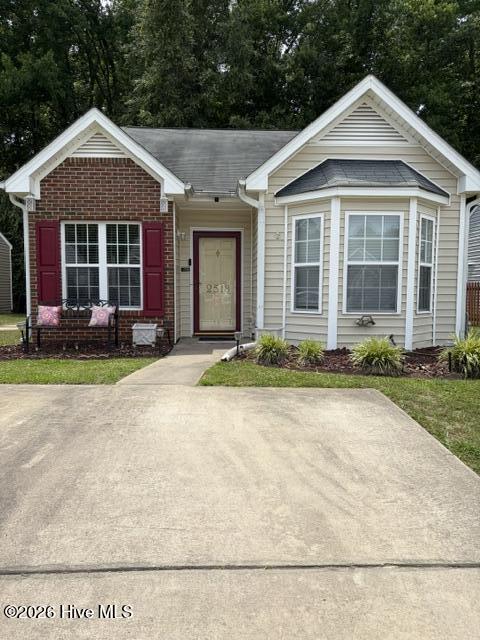 2518 Winding Creek Drive SW — photo