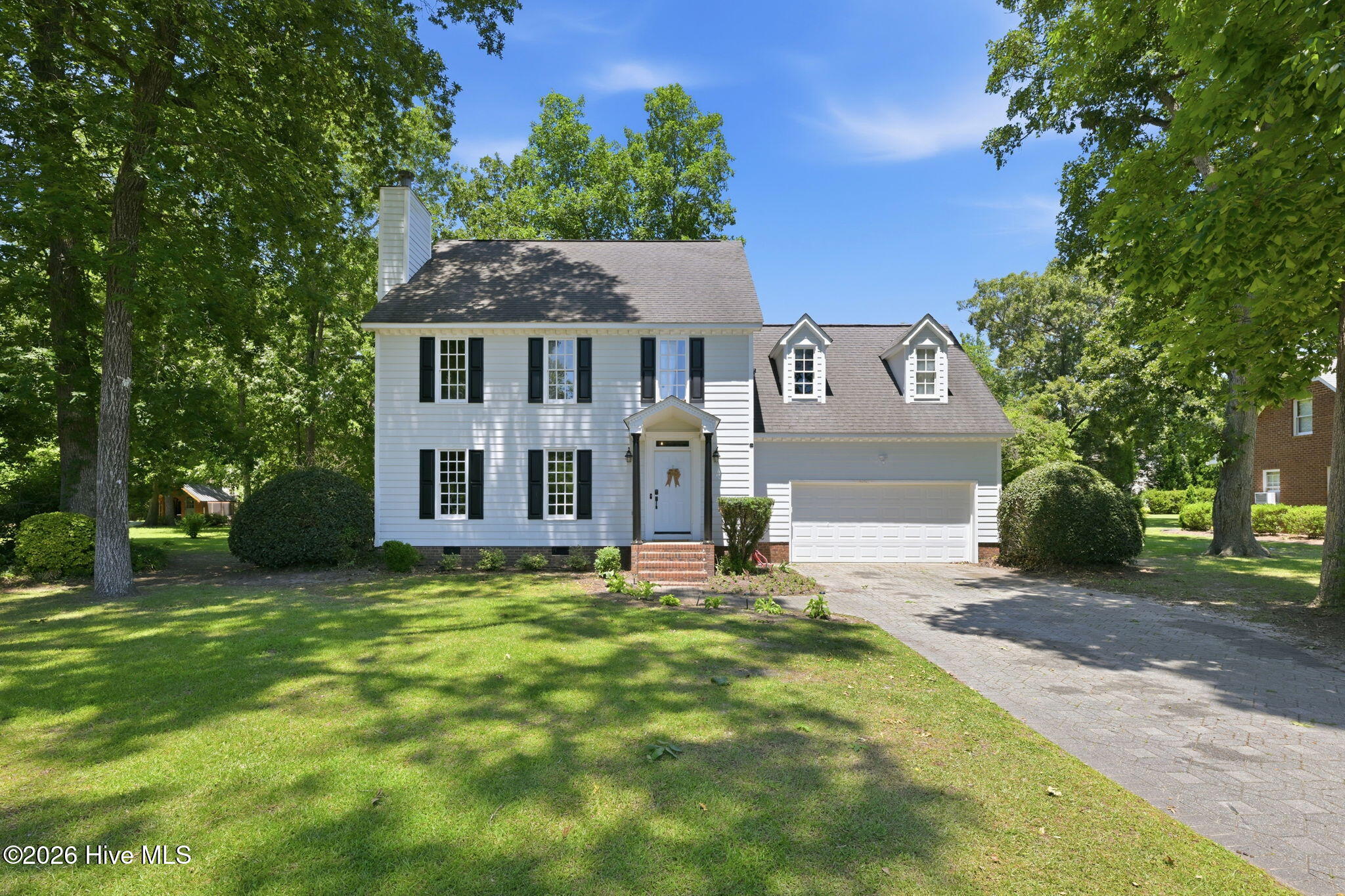 2513 Hickory Street — photo
