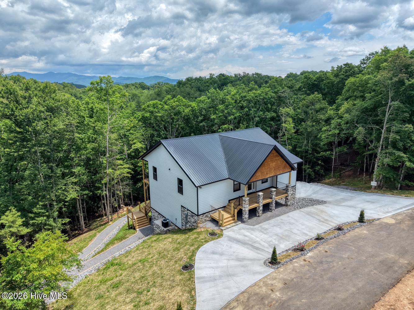 460 River Mountain Road — photo