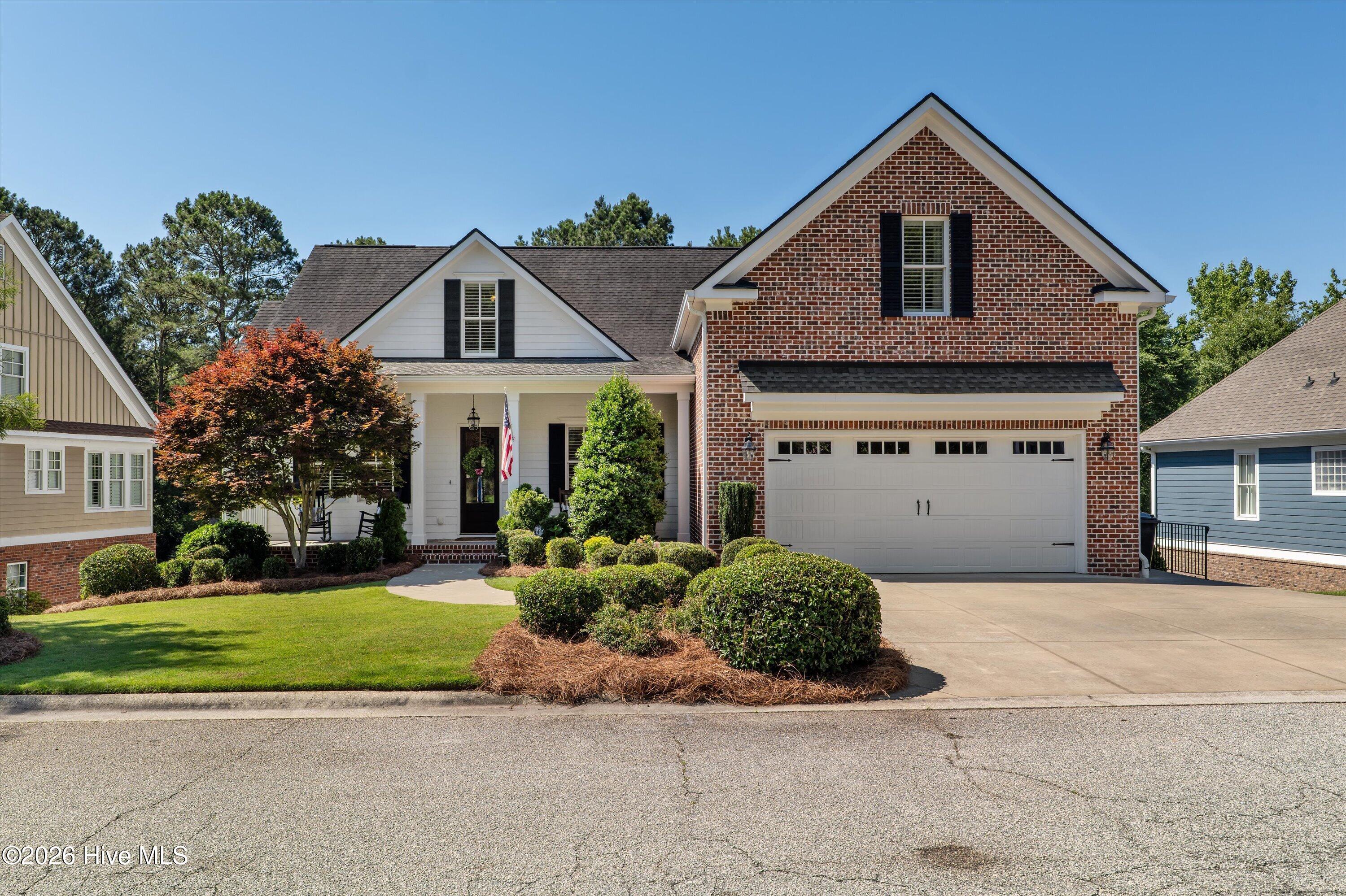 205 Dixon Court — photo