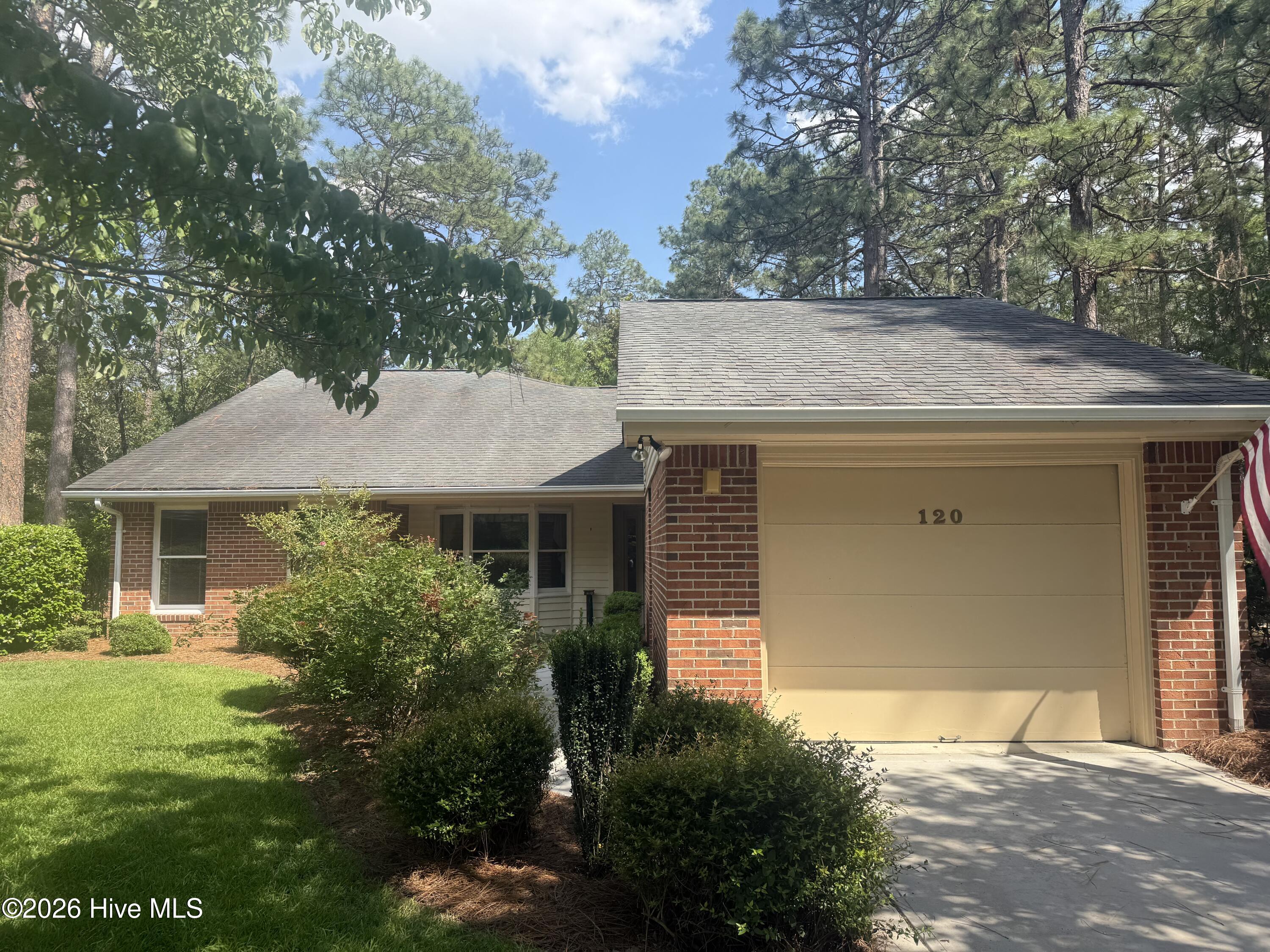 120 Robin Lane B-59 — photo