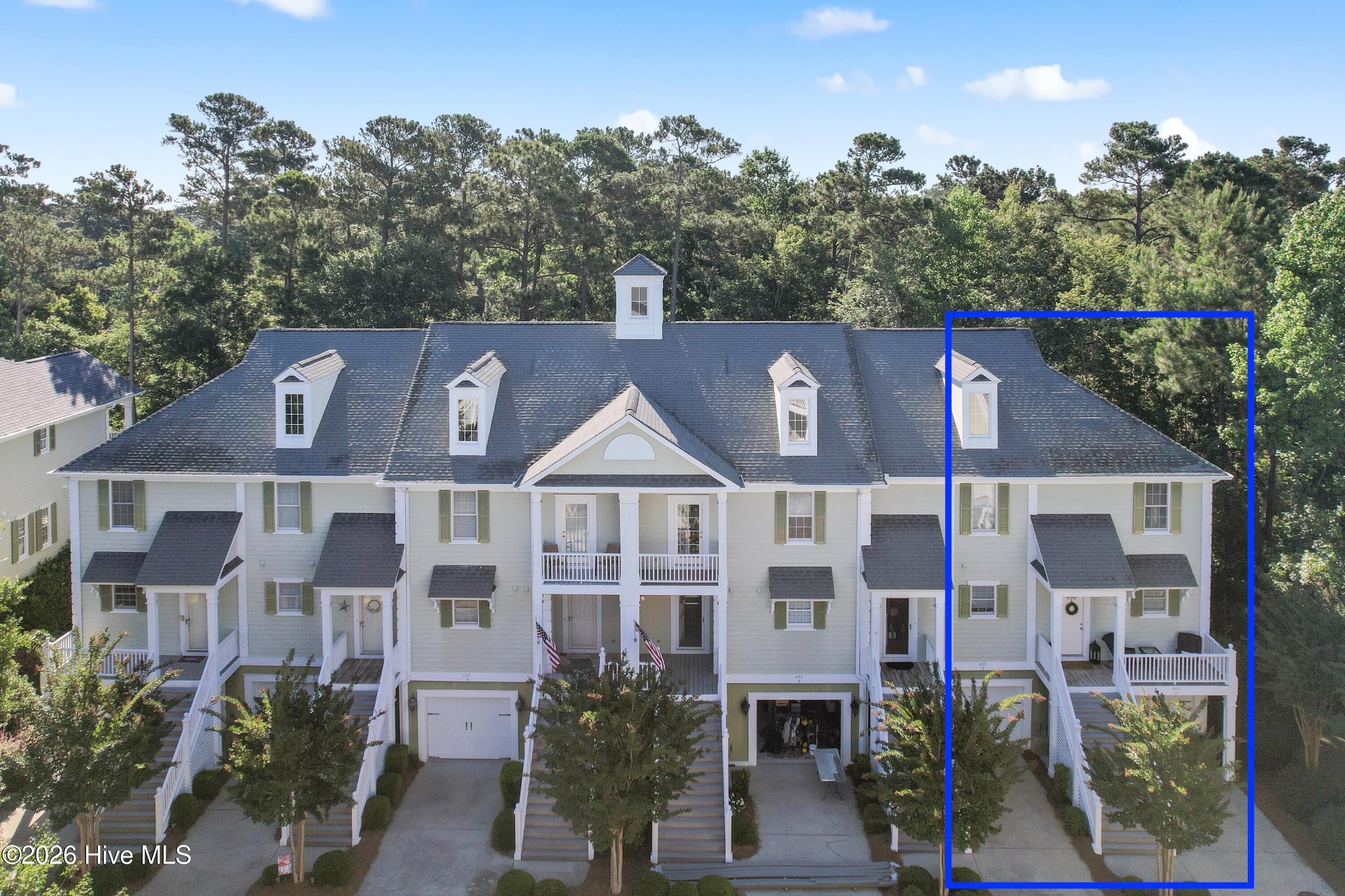 601 River Ridge Drive Unit 6 — photo