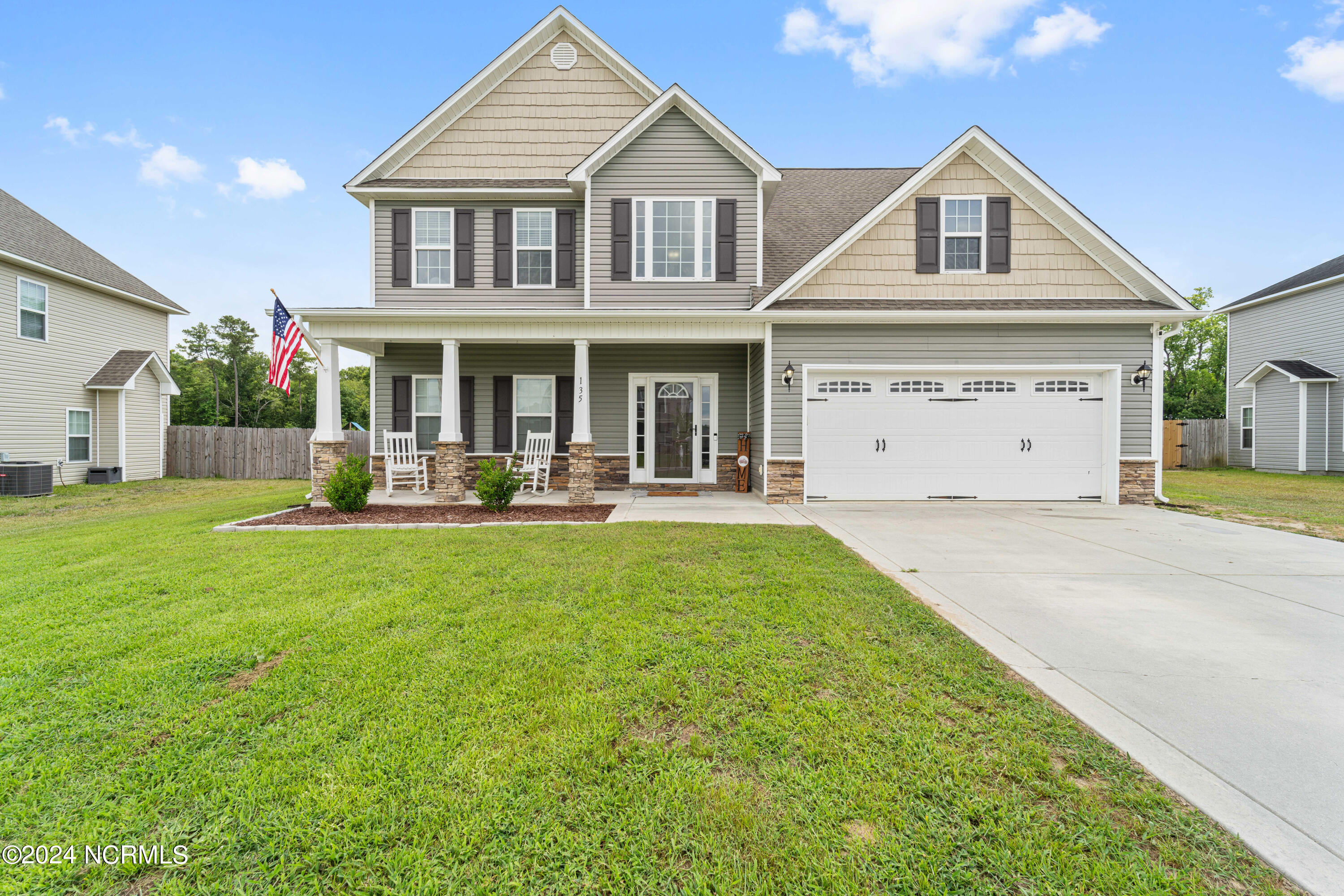 135 Prelude Drive — photo