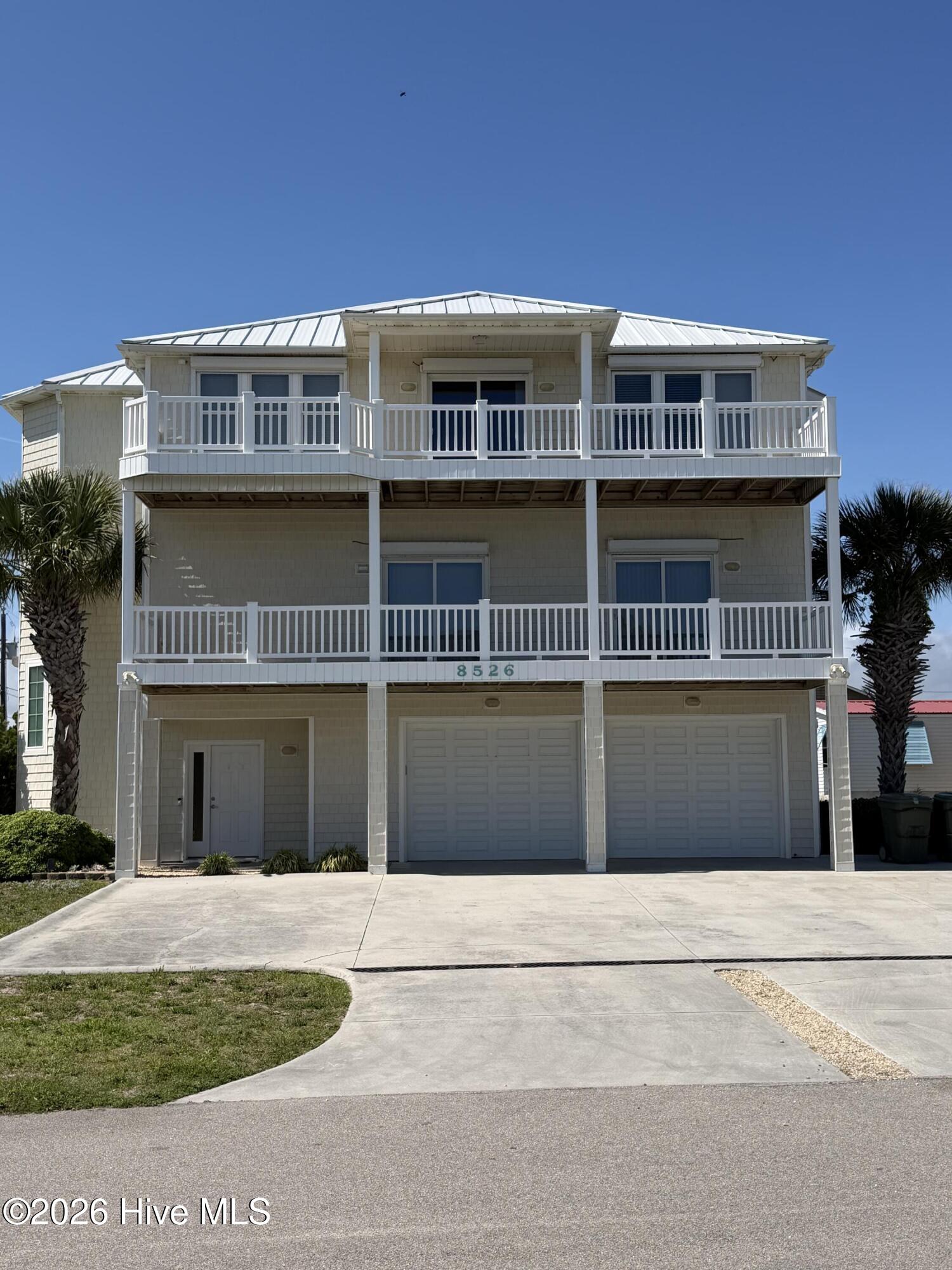 8526 Ocean View Drive — photo