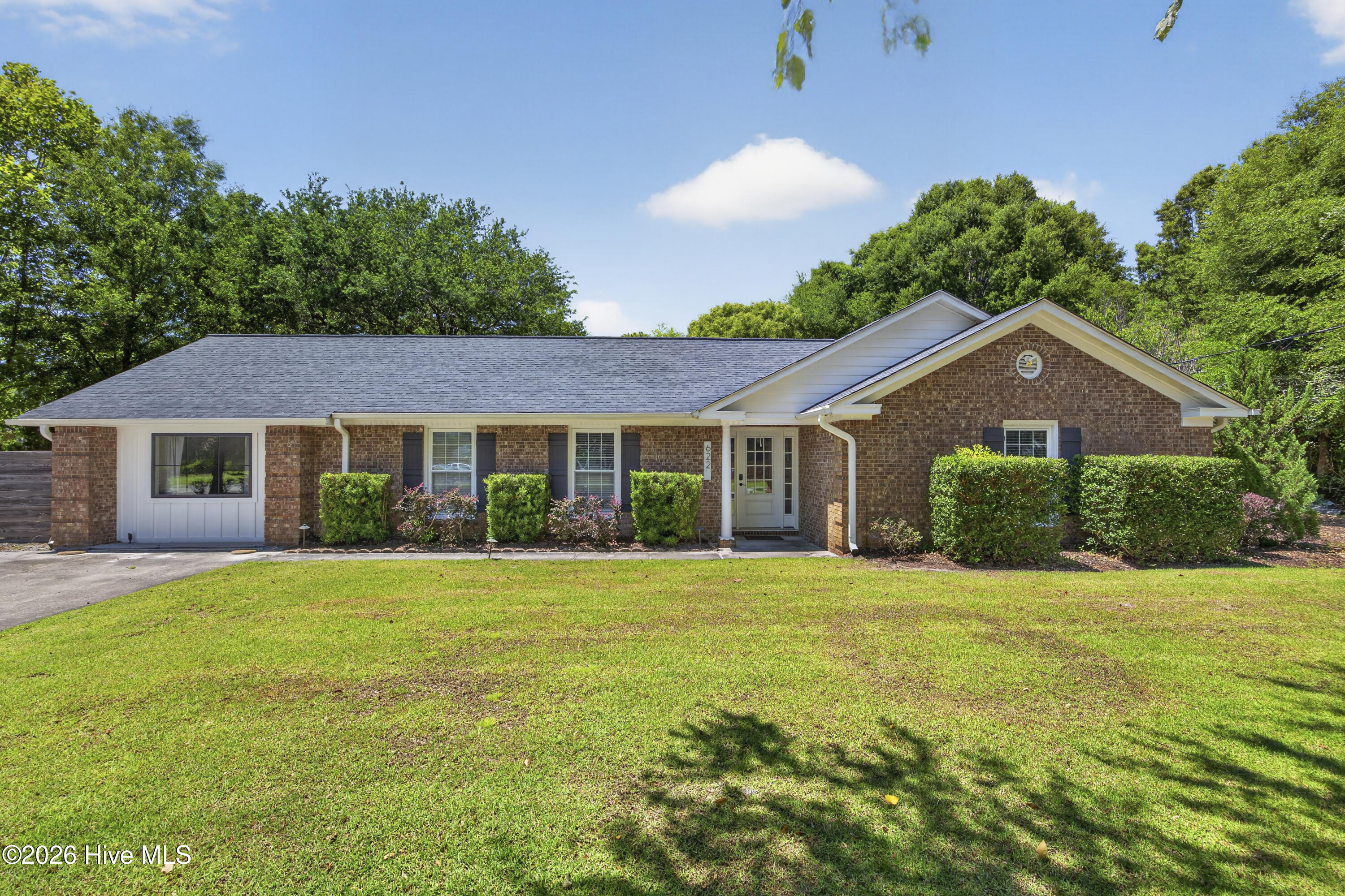622 Long Leaf Acres Drive — photo