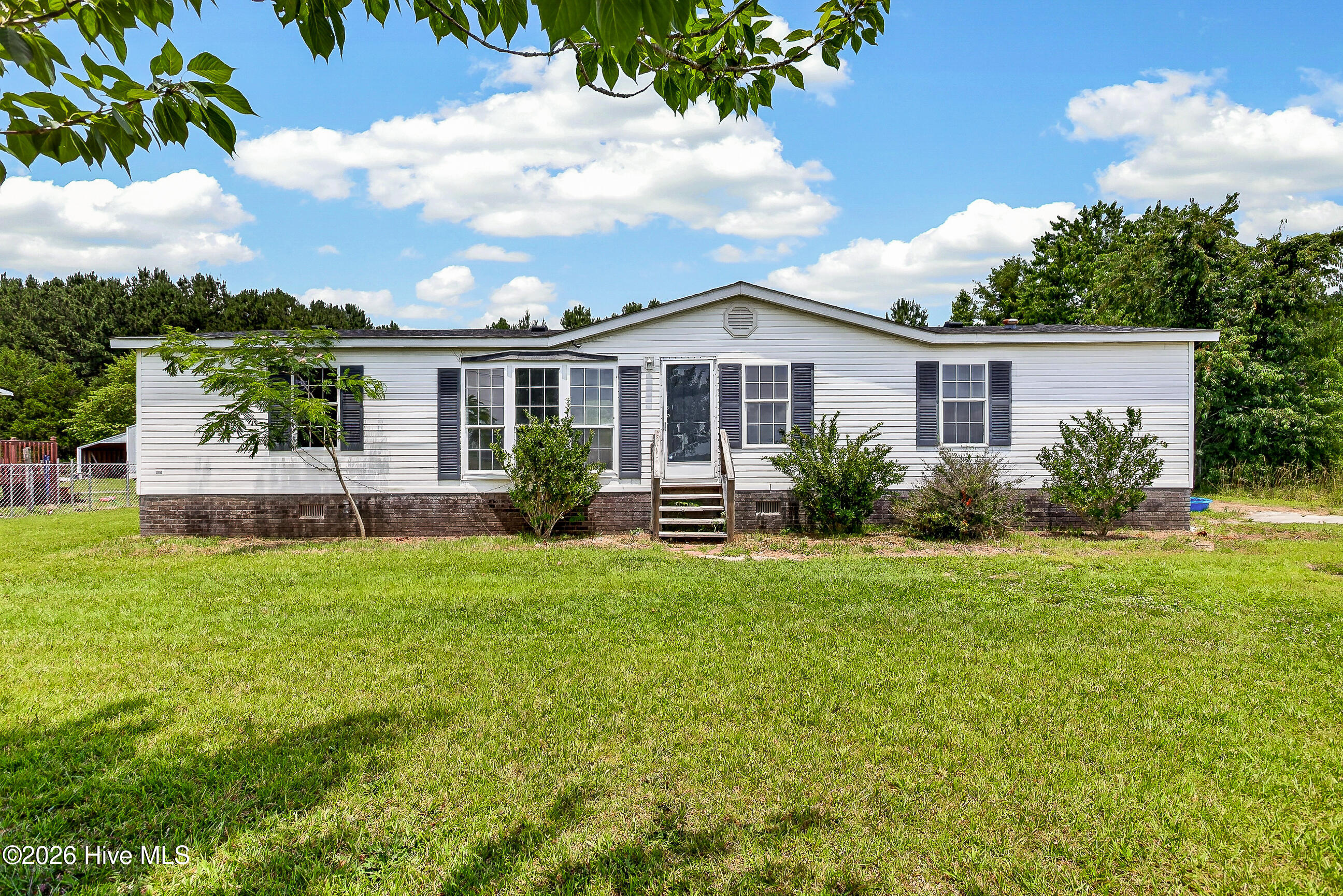 2676 White Oak River Road — photo