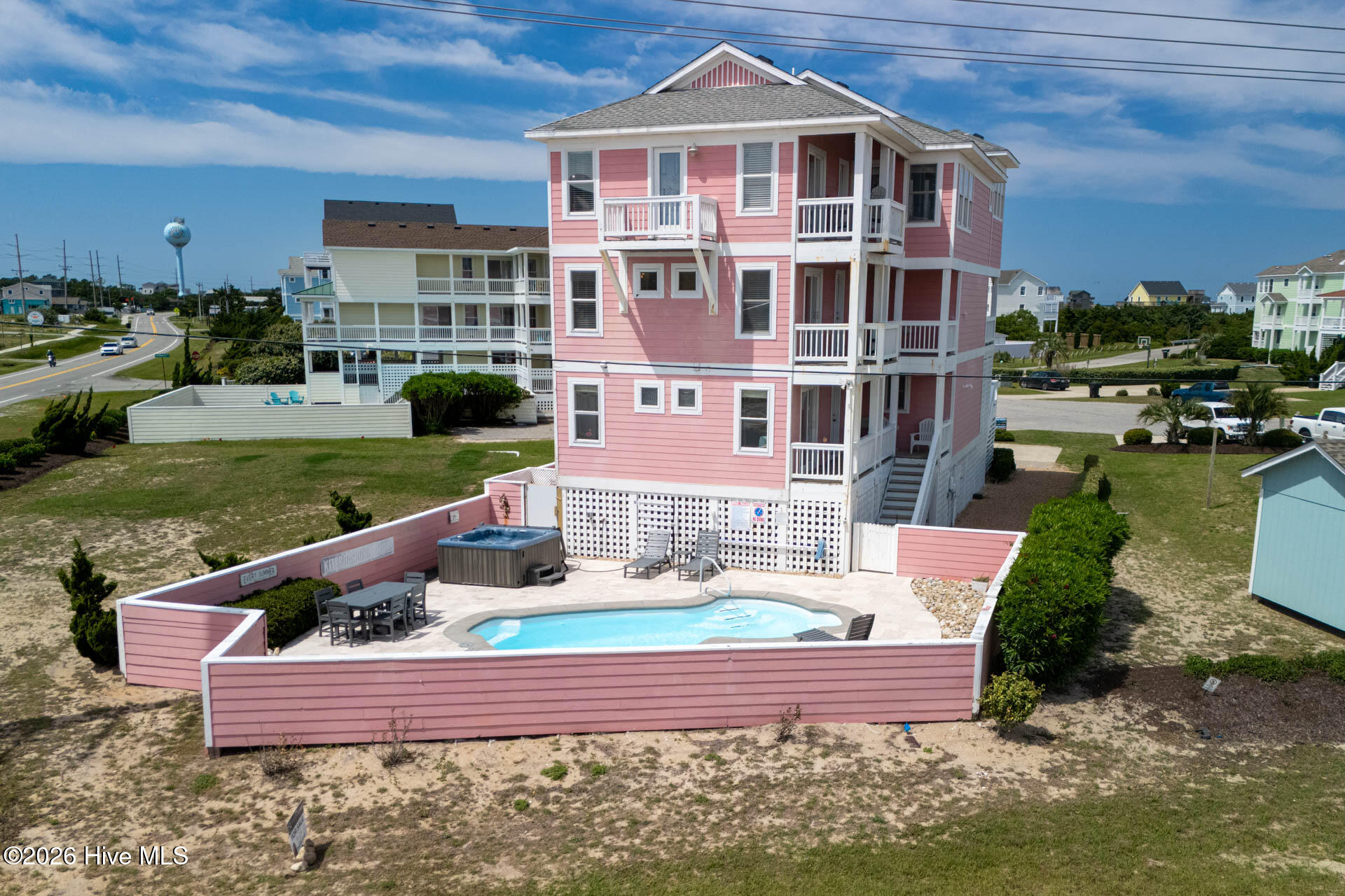 24204 Caribbean Court — photo