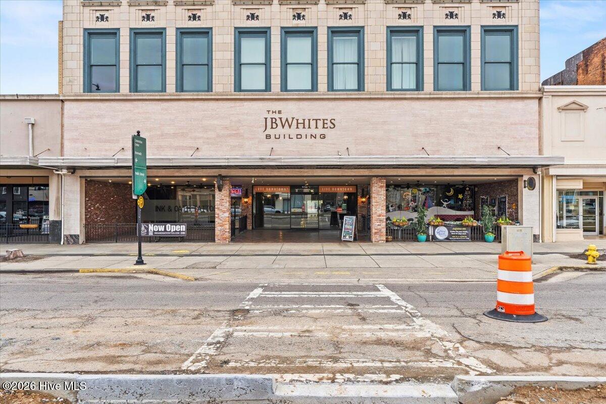 936 Broad Street 214 — photo