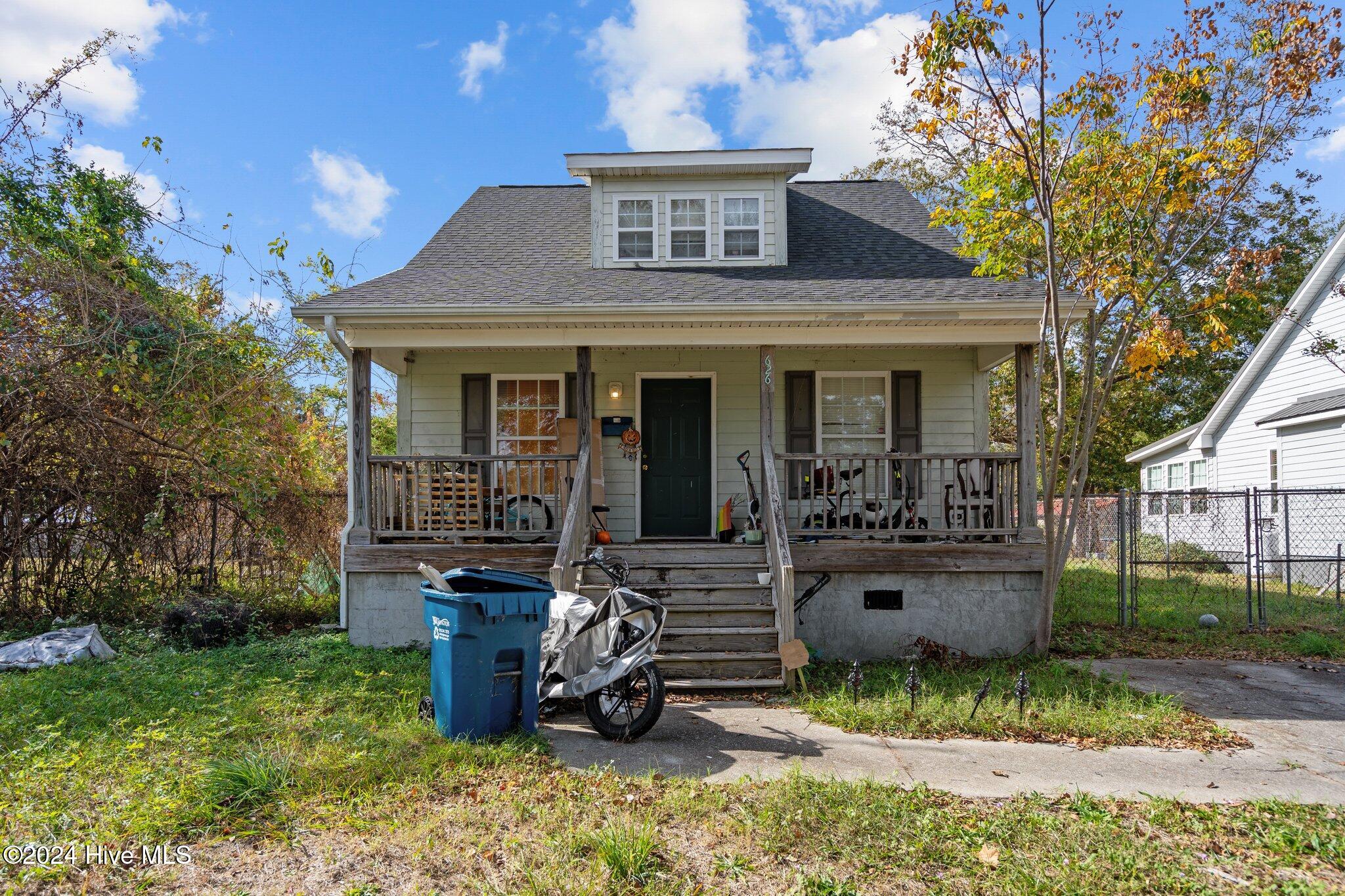 626 Taylor Street — photo