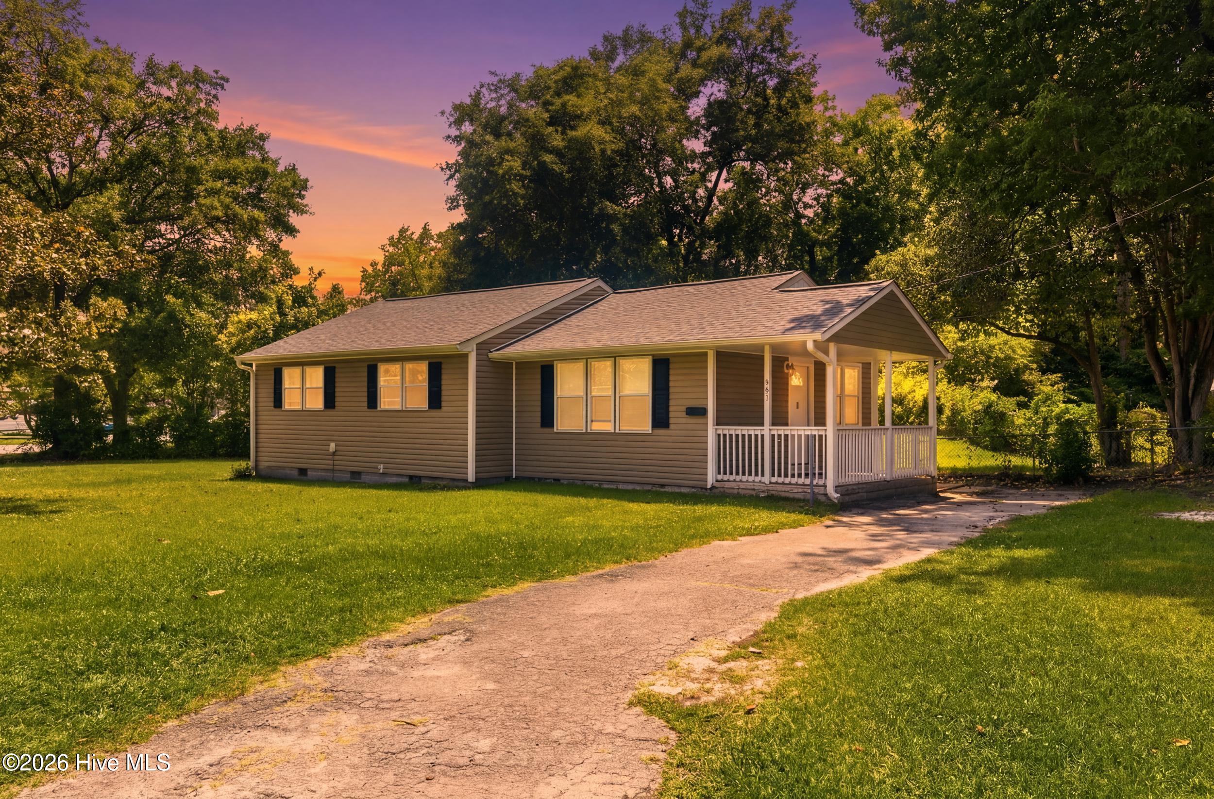 501 Henderson Drive — photo