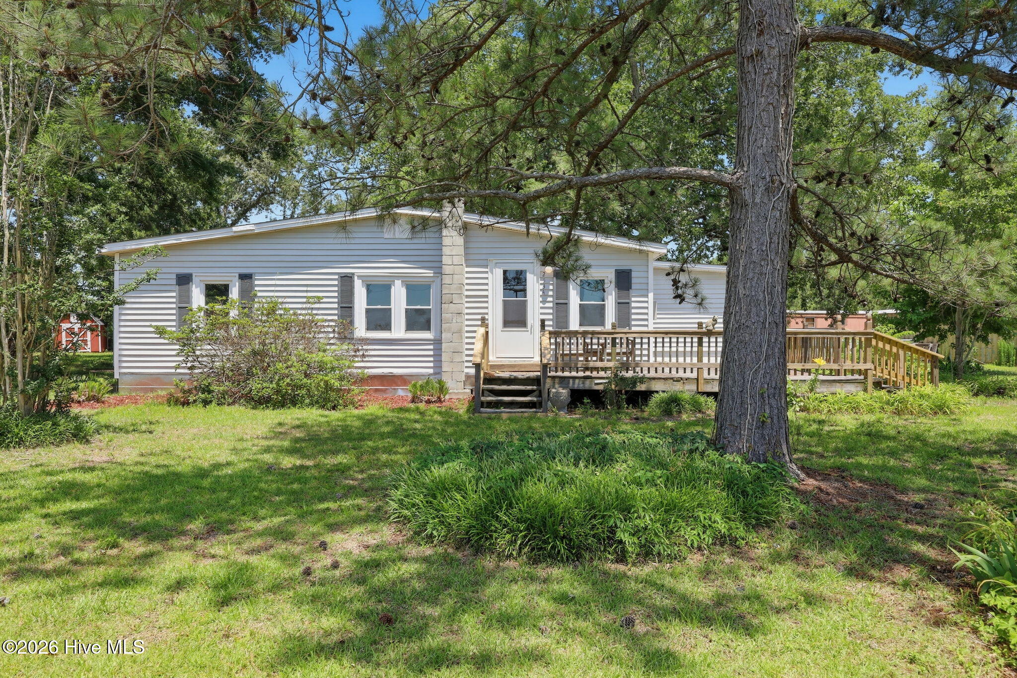 2534 White Oak River Road — photo