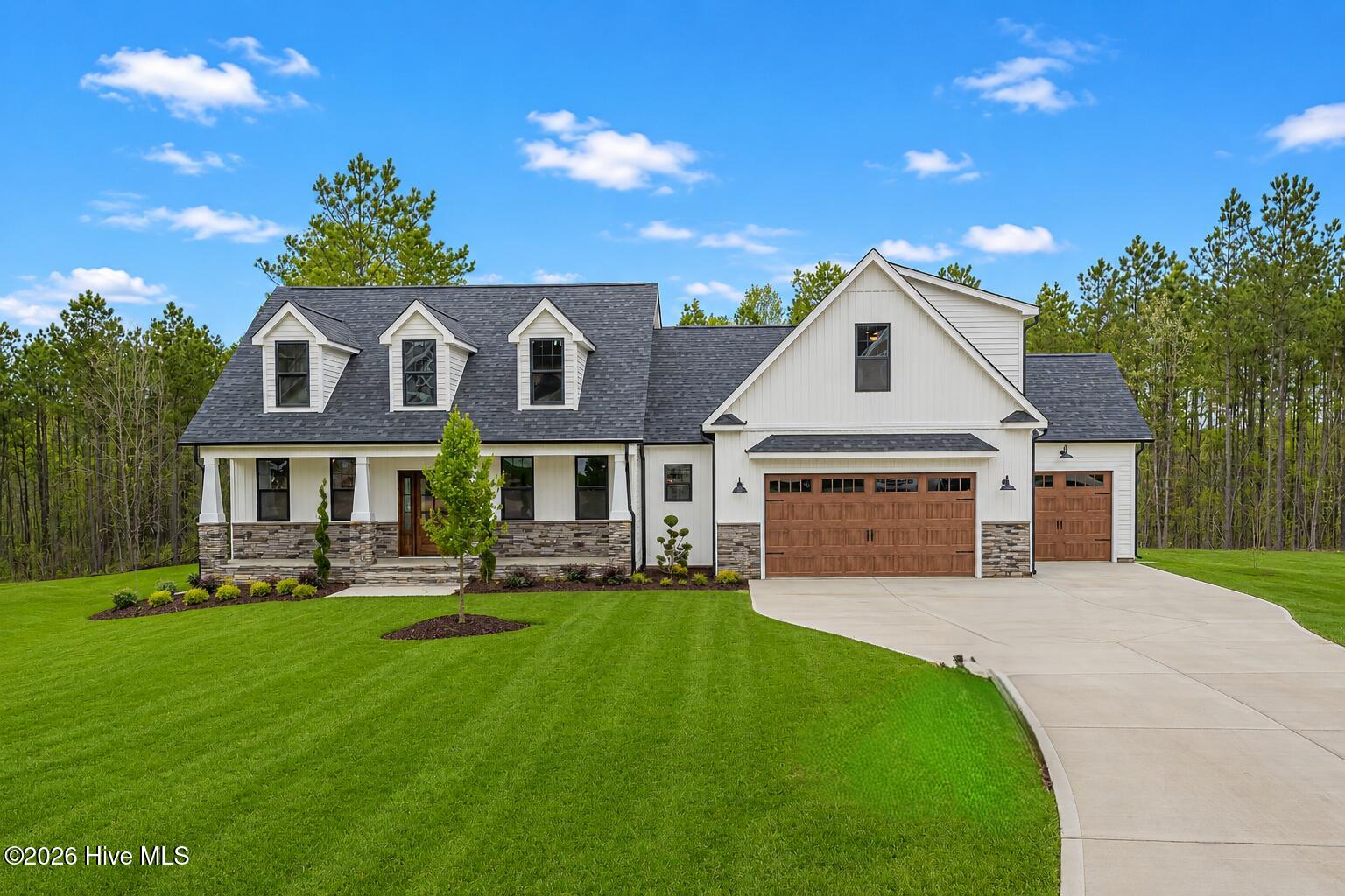 Lot 8 Spencer Merritt — photo