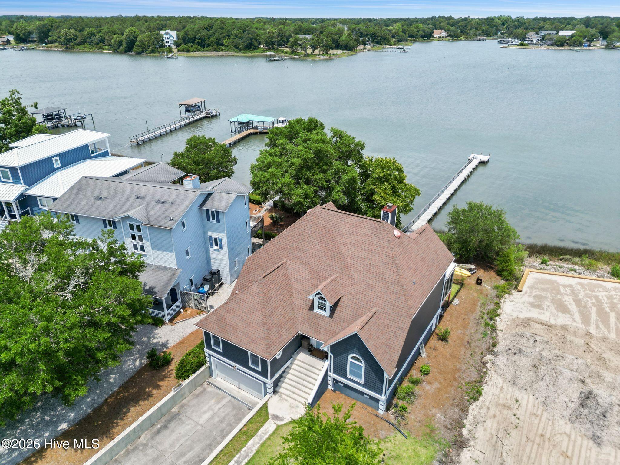 915 Chadwick Shores Drive — photo