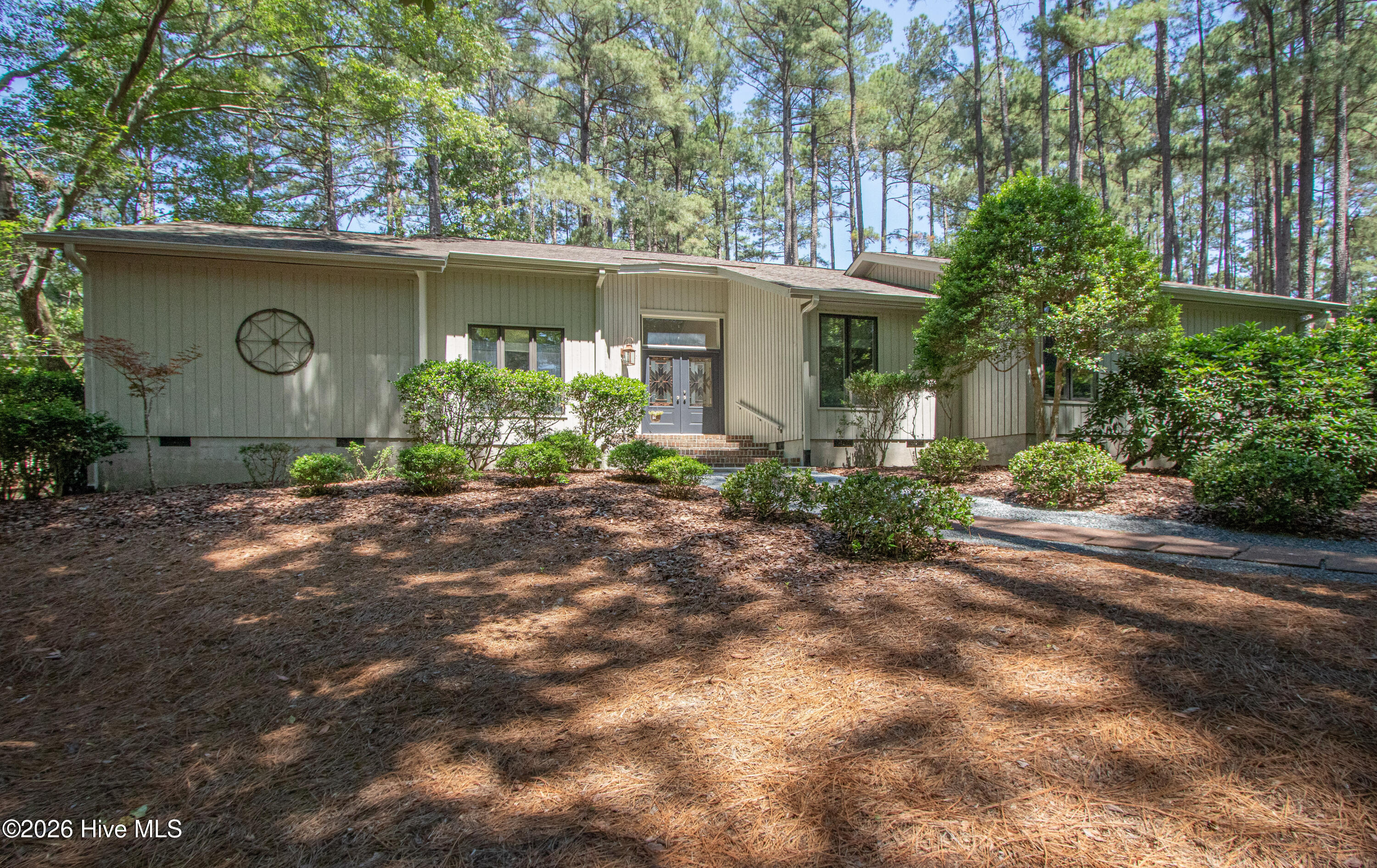 12 Whithorn Court — photo