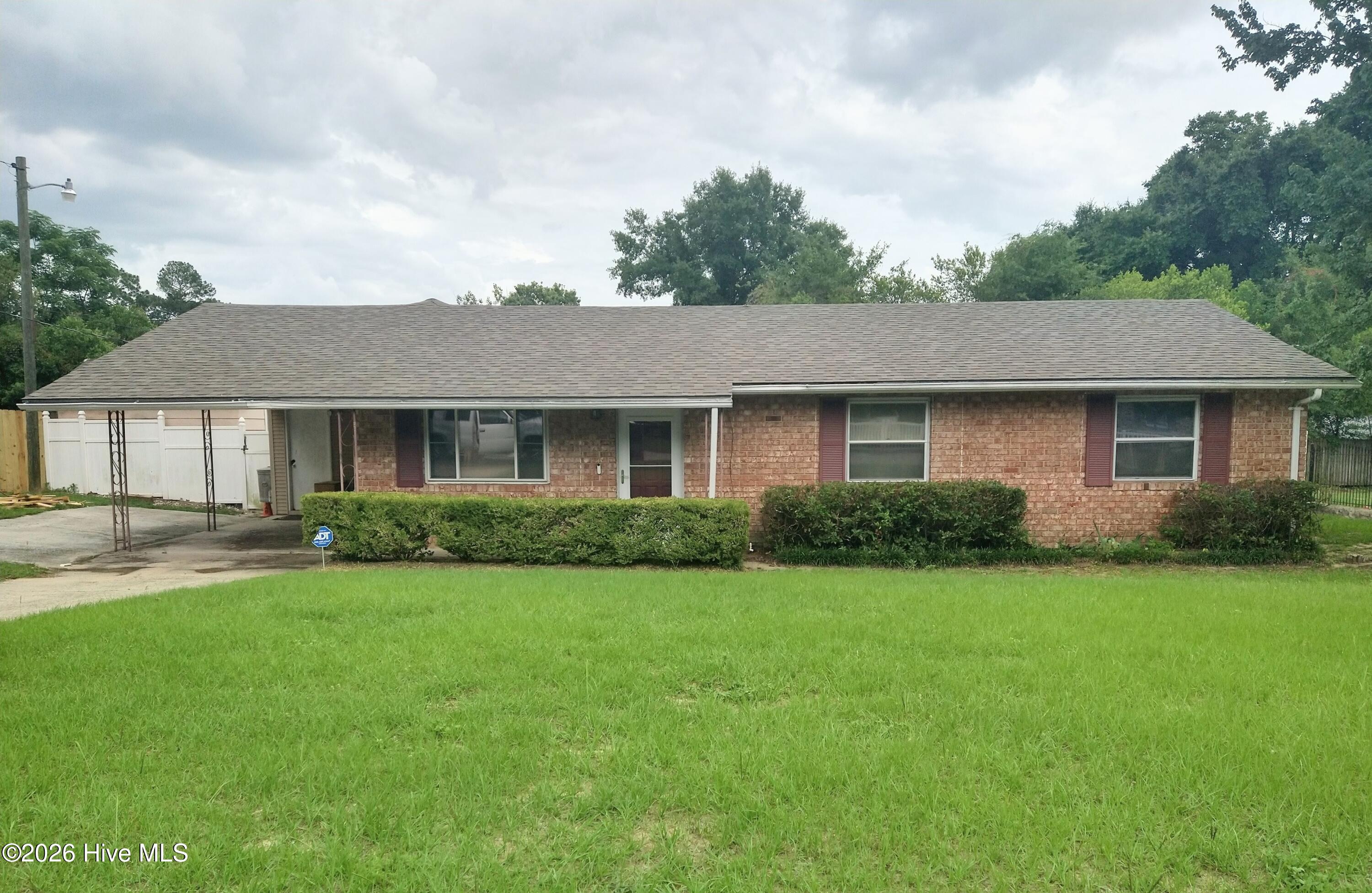 2920 Panhandle Circle — photo