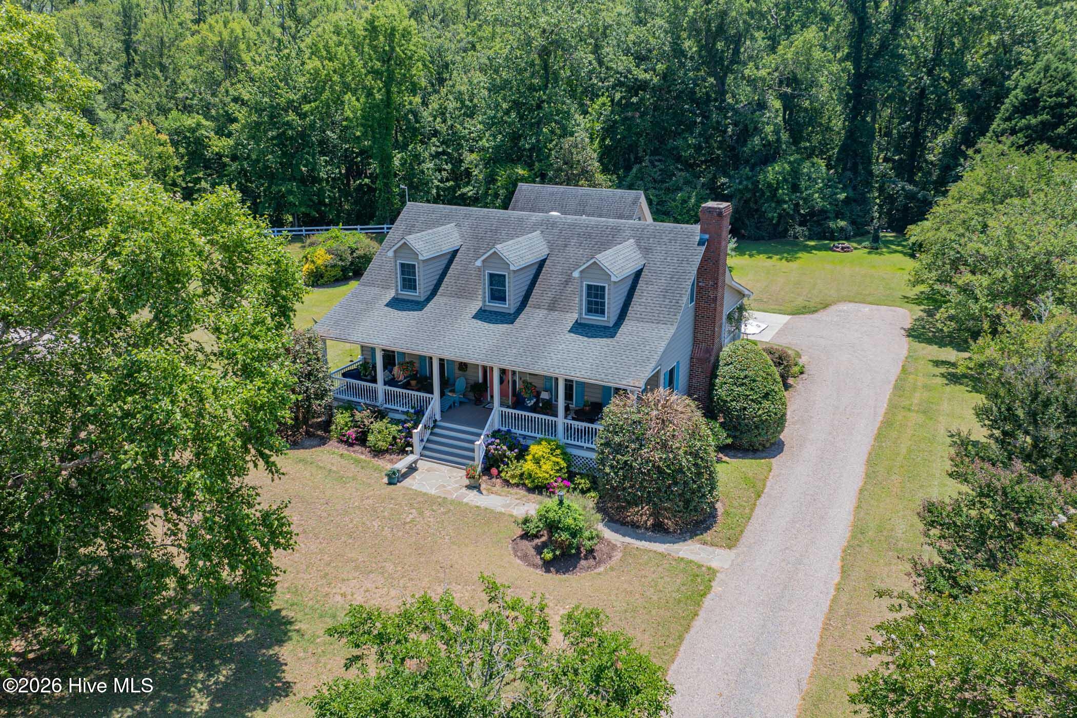 343 Mariners Drive — photo