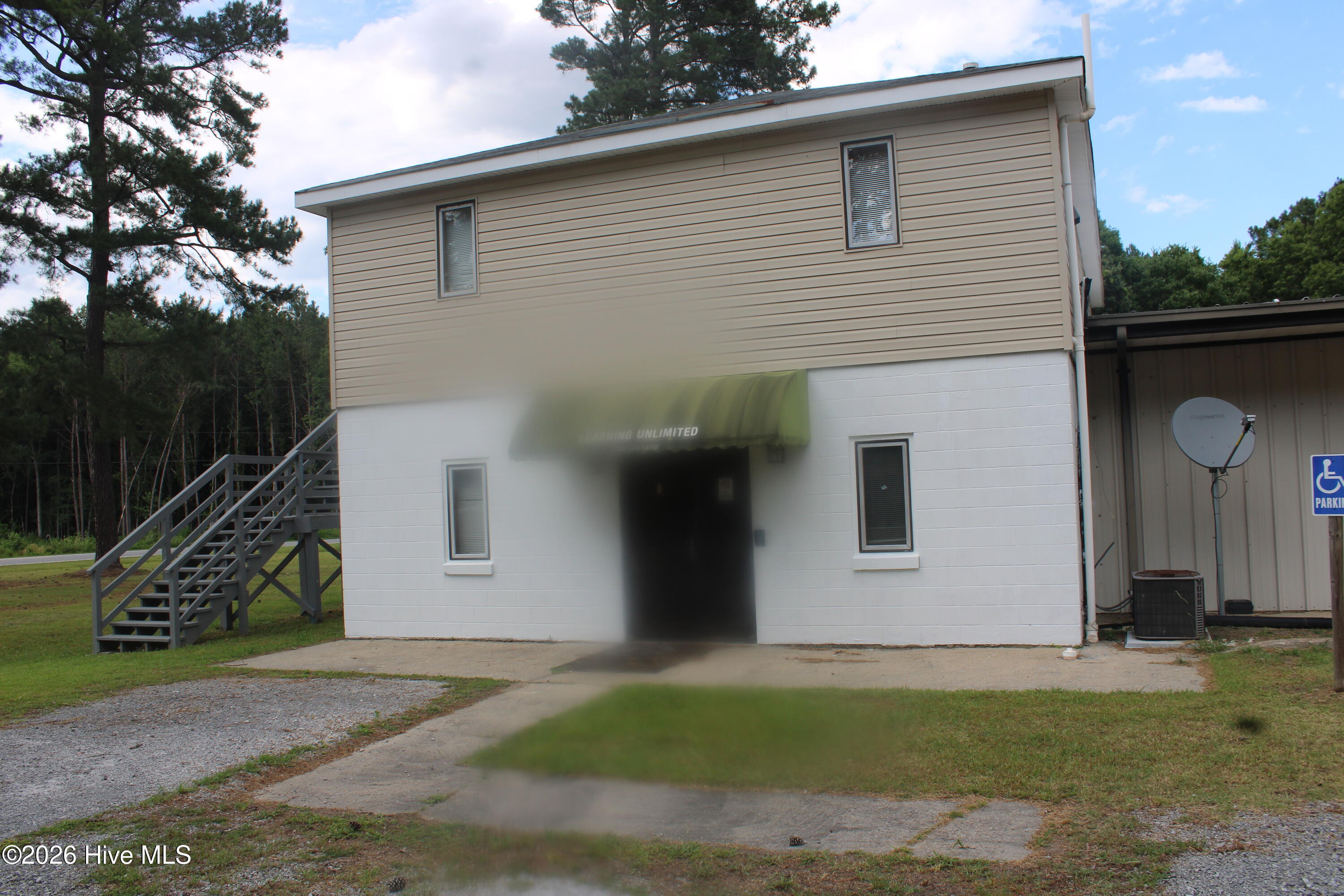 523 N Nc Highway 461 — photo